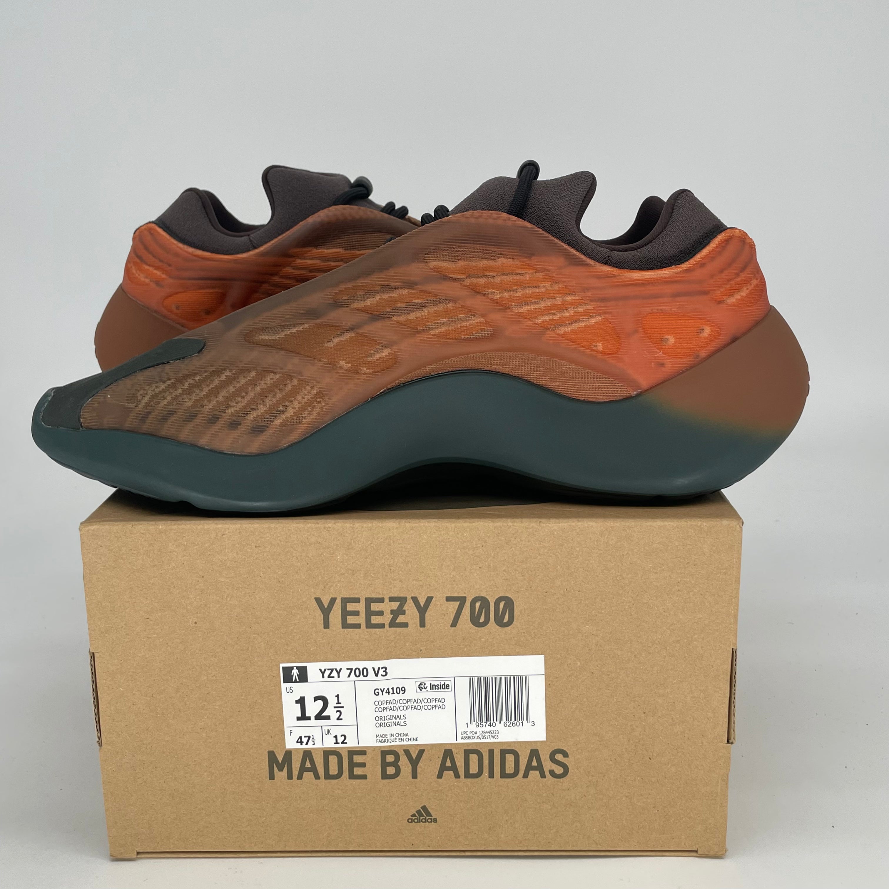 ADIDAS YEEZY 700 V3 COPPER FADE GY4109 SIZE 12.5/14W