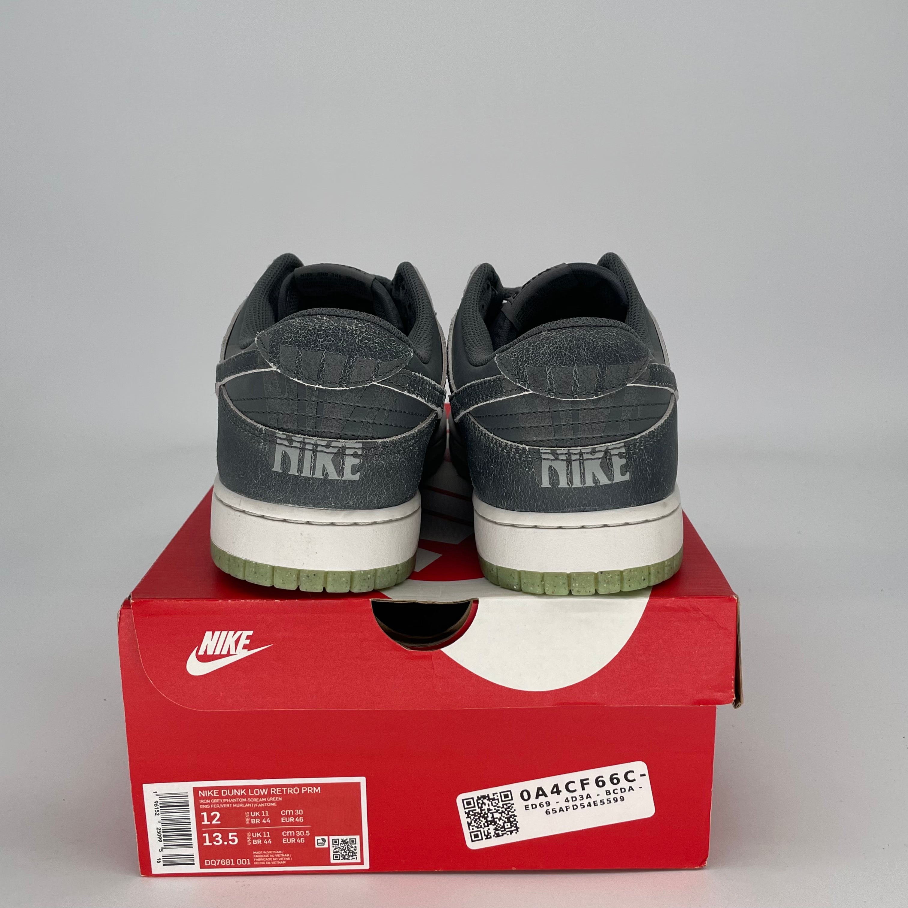 NIKE DUNK LOW HALLOWEEN DQ7681-001 SIZE 12/13.5W