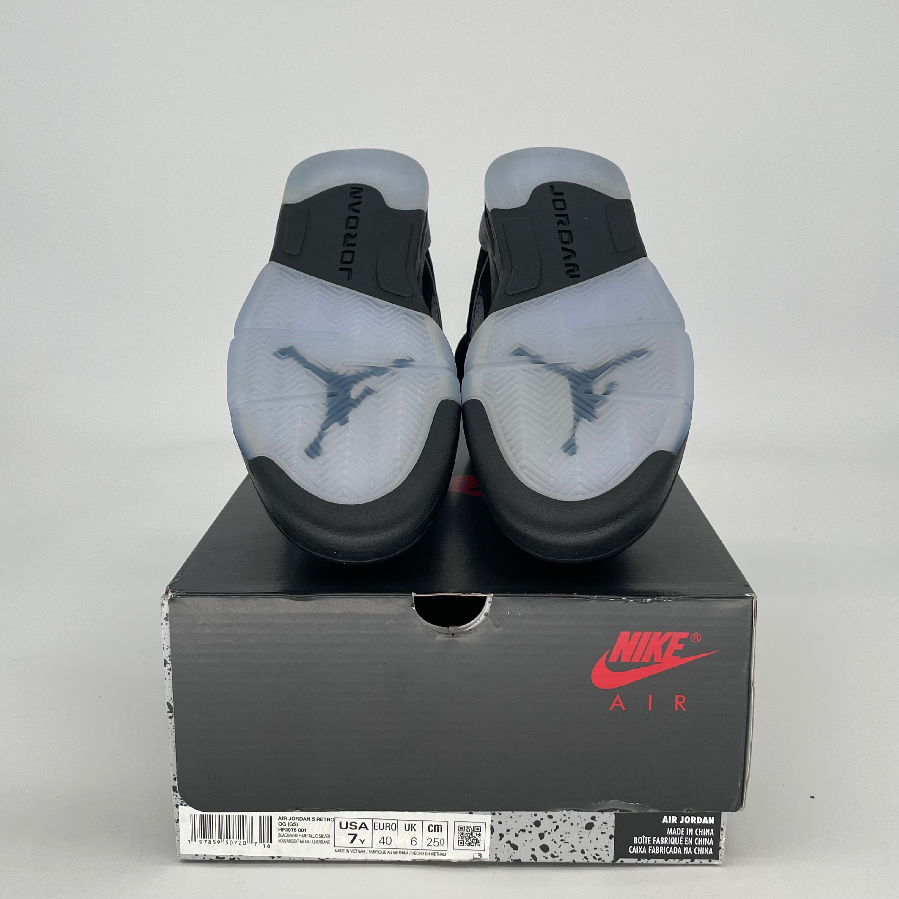 AIR JORDAN 5 BLACK METALLIC REIMAGINED HF3976-001 SIZE 7/8.5W