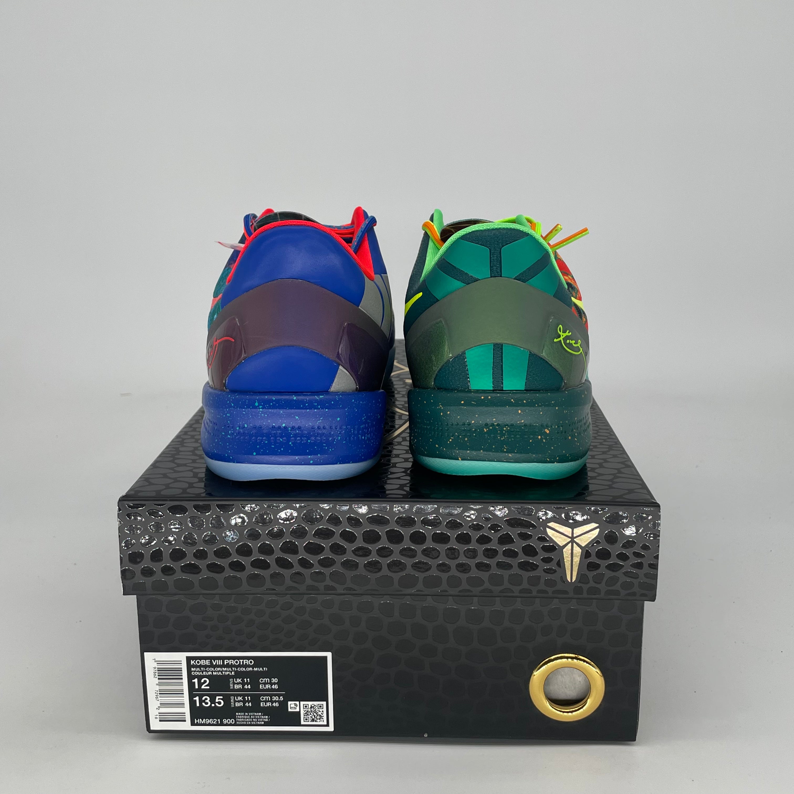 NIKE KOBE 8 WHAT THE HM9621-900 SIZE 12/13.5W