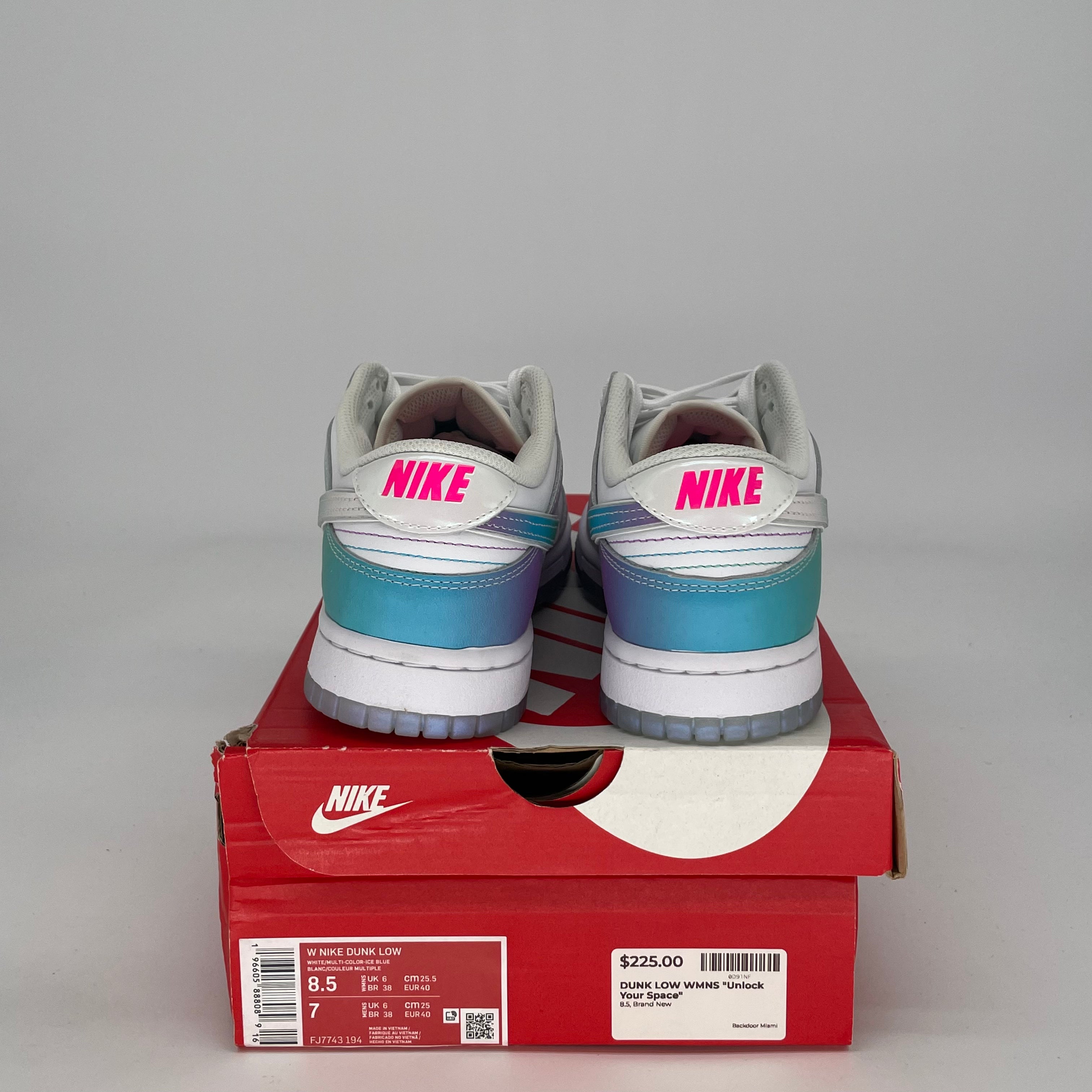 NIKE DUNK LOW UNLOCK YOUR SPACE W FJ7743-194 SIZE 7/8.5W