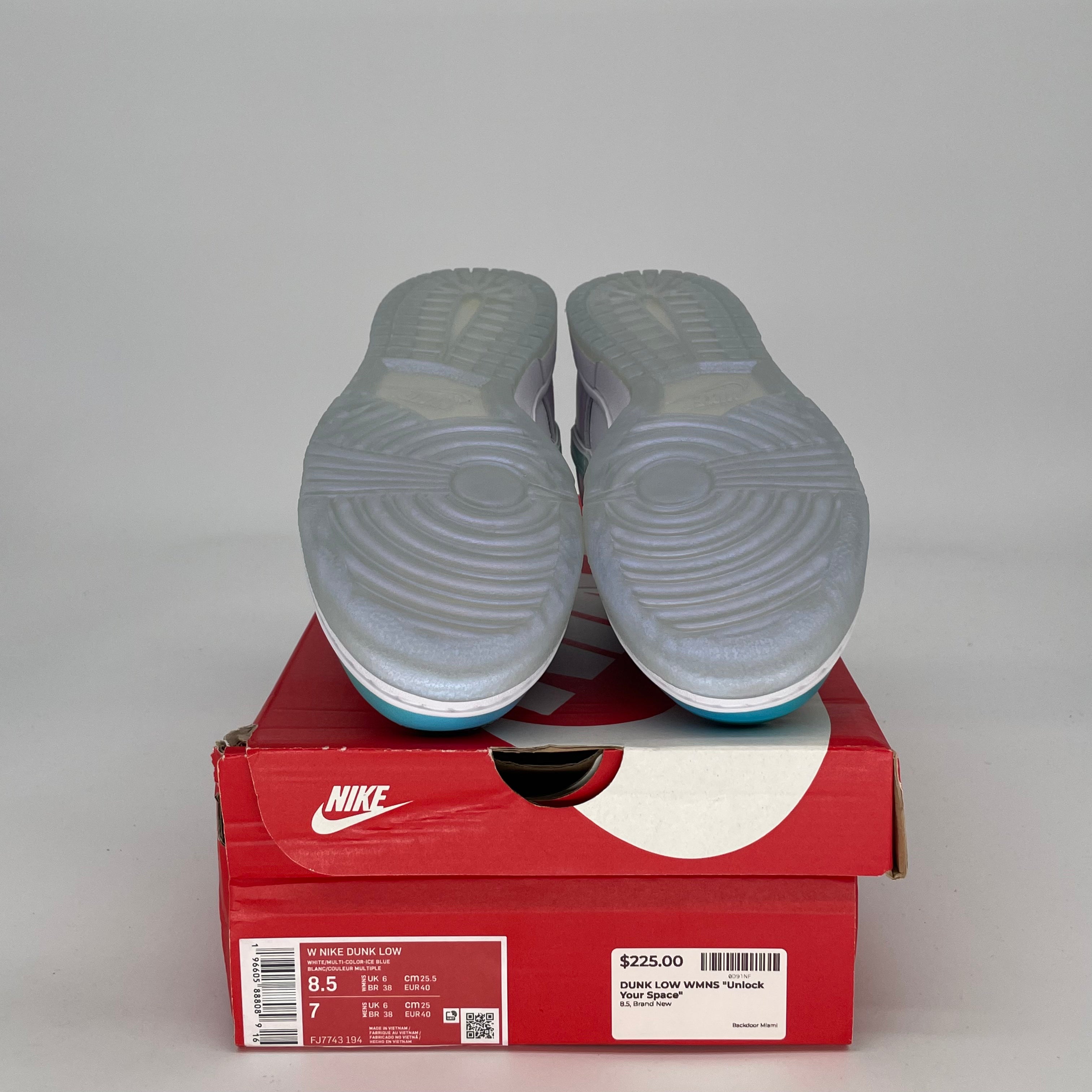 NIKE DUNK LOW UNLOCK YOUR SPACE W FJ7743-194 SIZE 7/8.5W