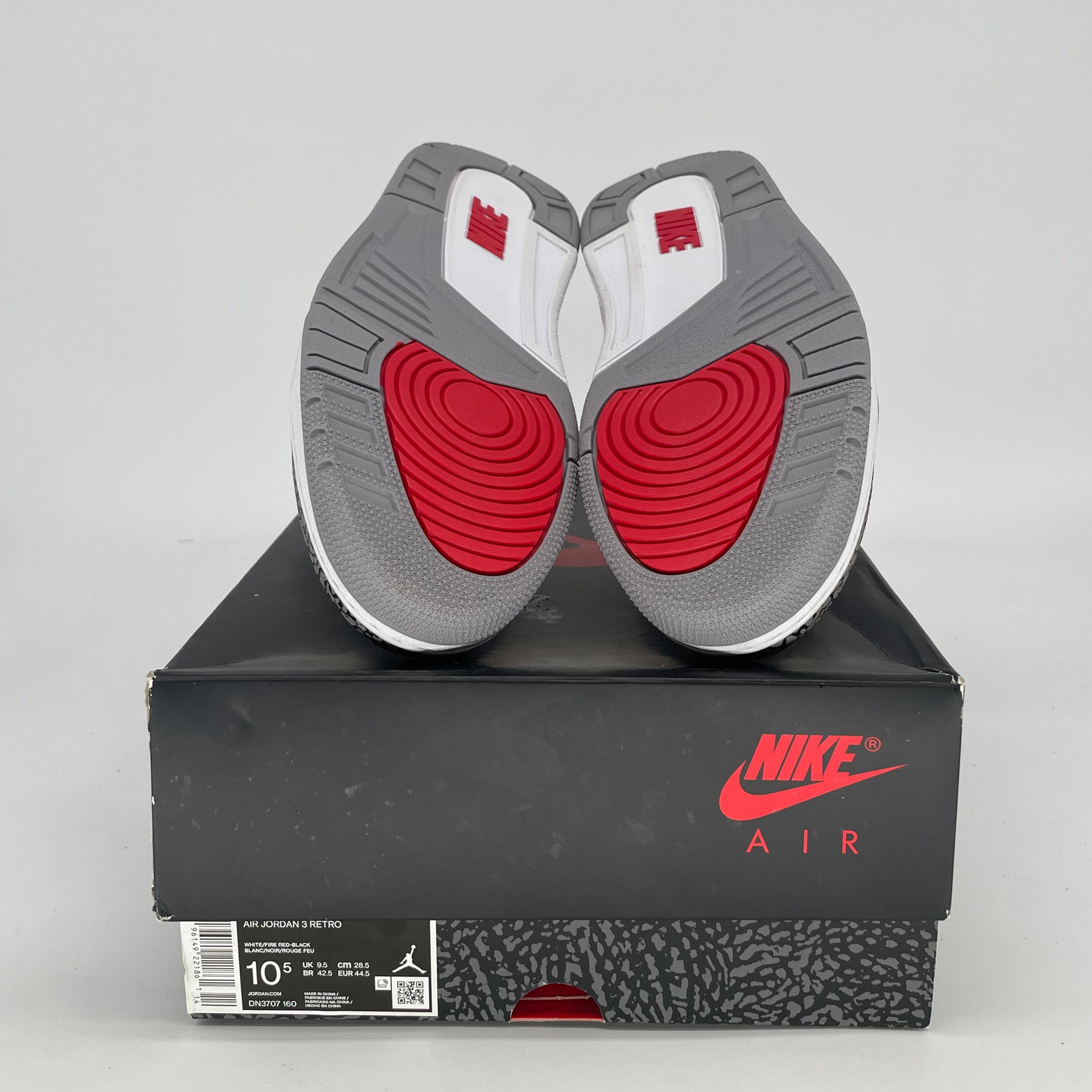 AIR JORDAN 3 FIRE RED DN3707-160 SIZE 10.5/12W