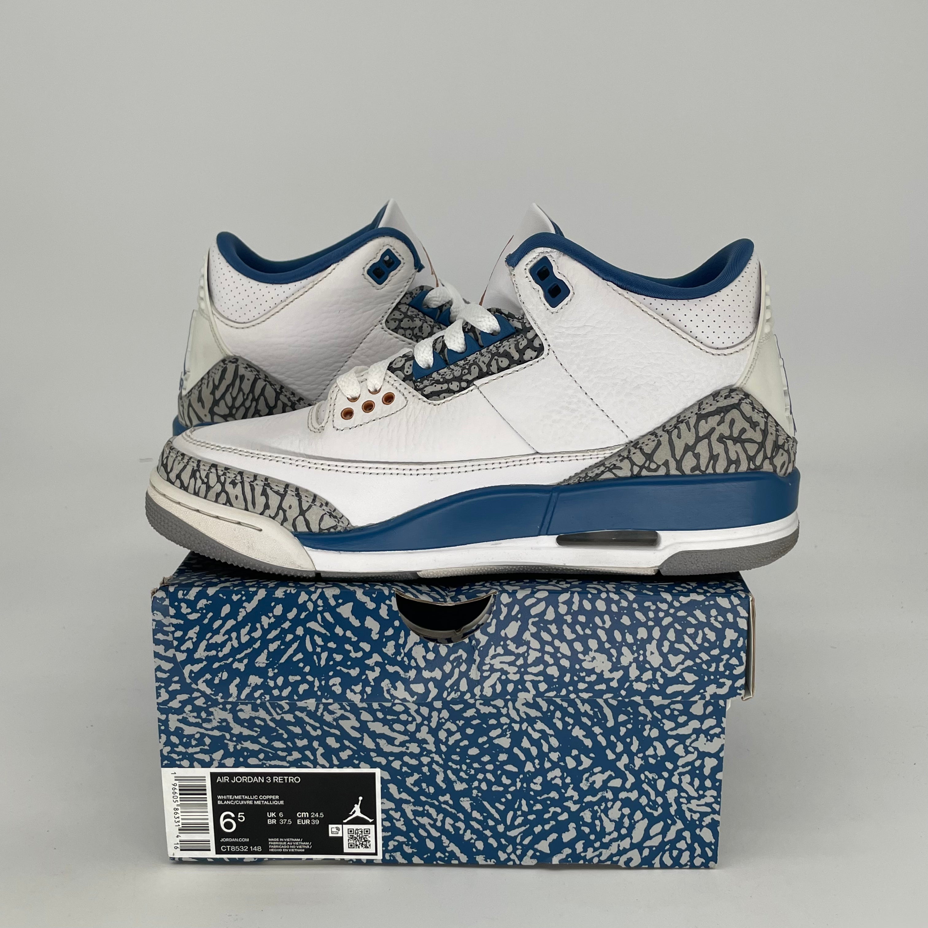 AIR JORDAN 3 WIZARDS CT8532-148 SIZE 6.5/8W