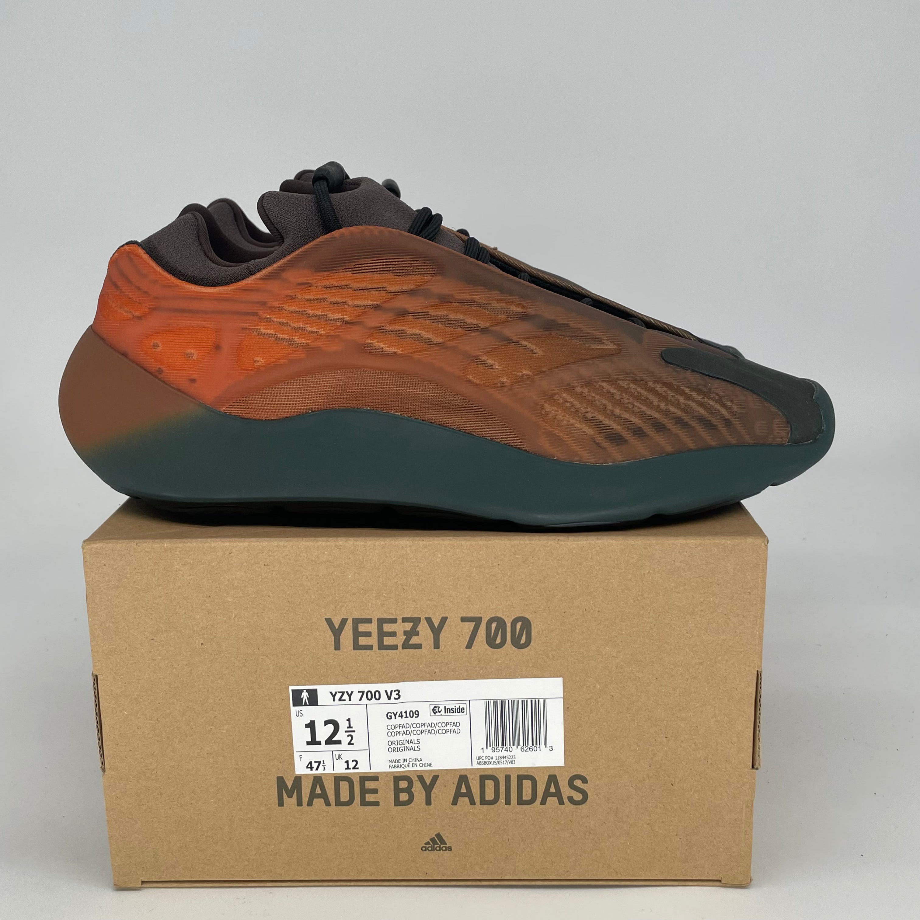 ADIDAS YEEZY 700 V3 COPPER FADE GY4109 SIZE 12.5/14W