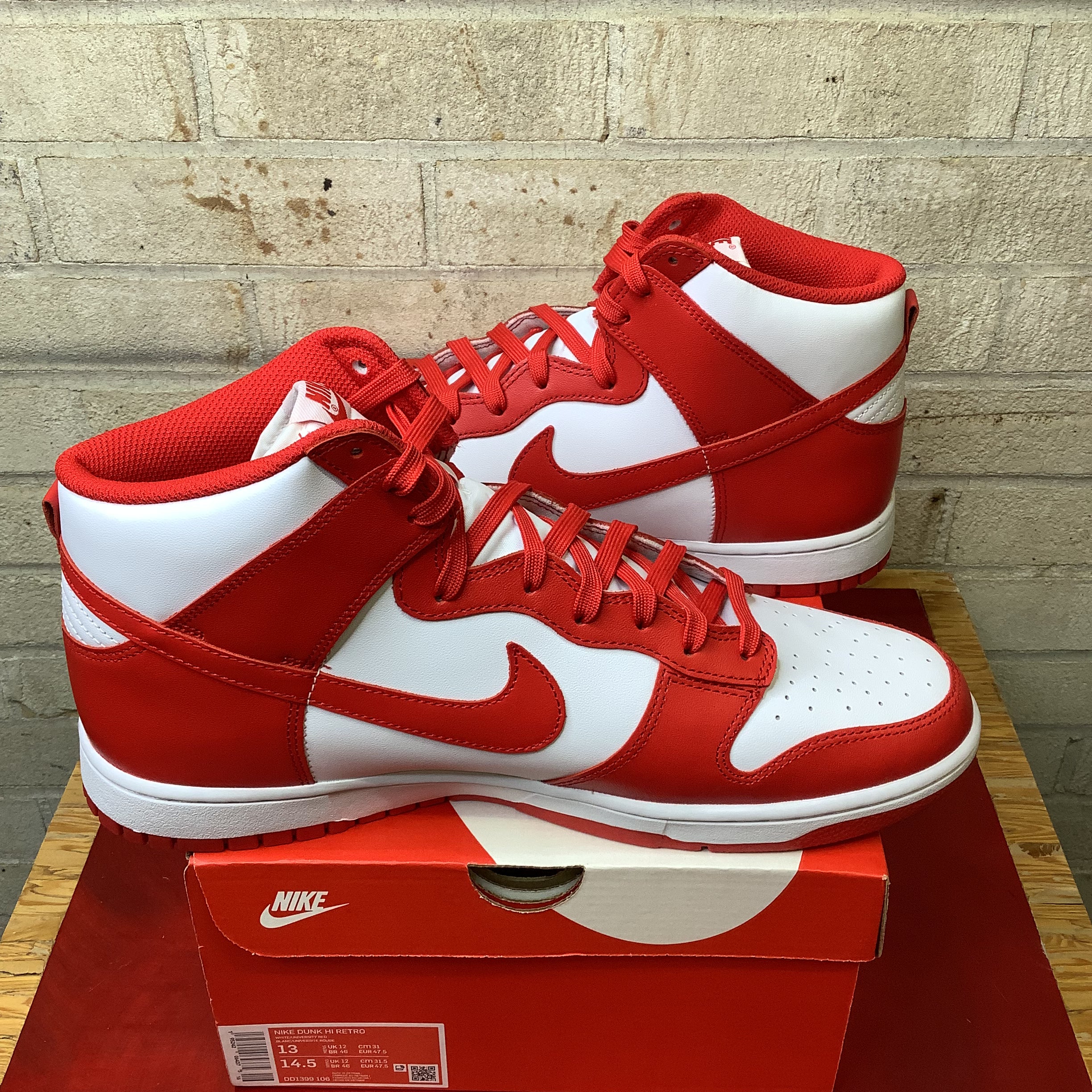 NIKE DUNK HIGH CHAMPIONSHIP RED SIZE 13 DD1399-106