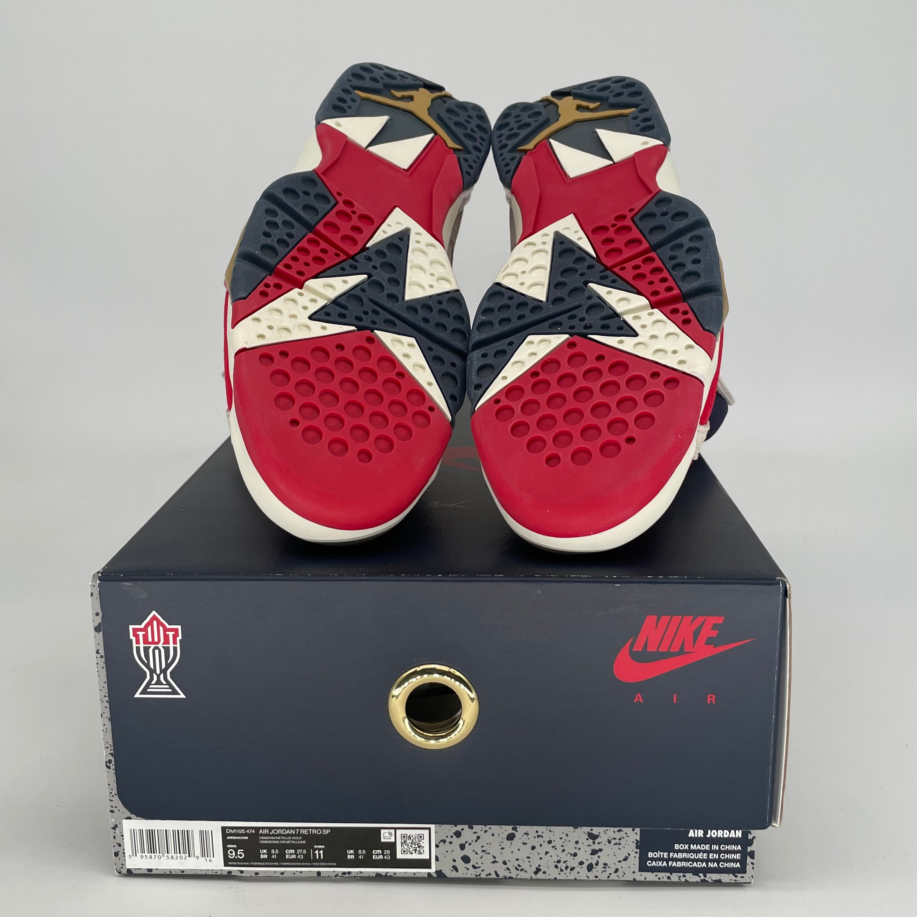 AIR JORDAN 7 TROPHY ROOM NEW SHERIFF DM1195-474 SIZE 9.5/11W