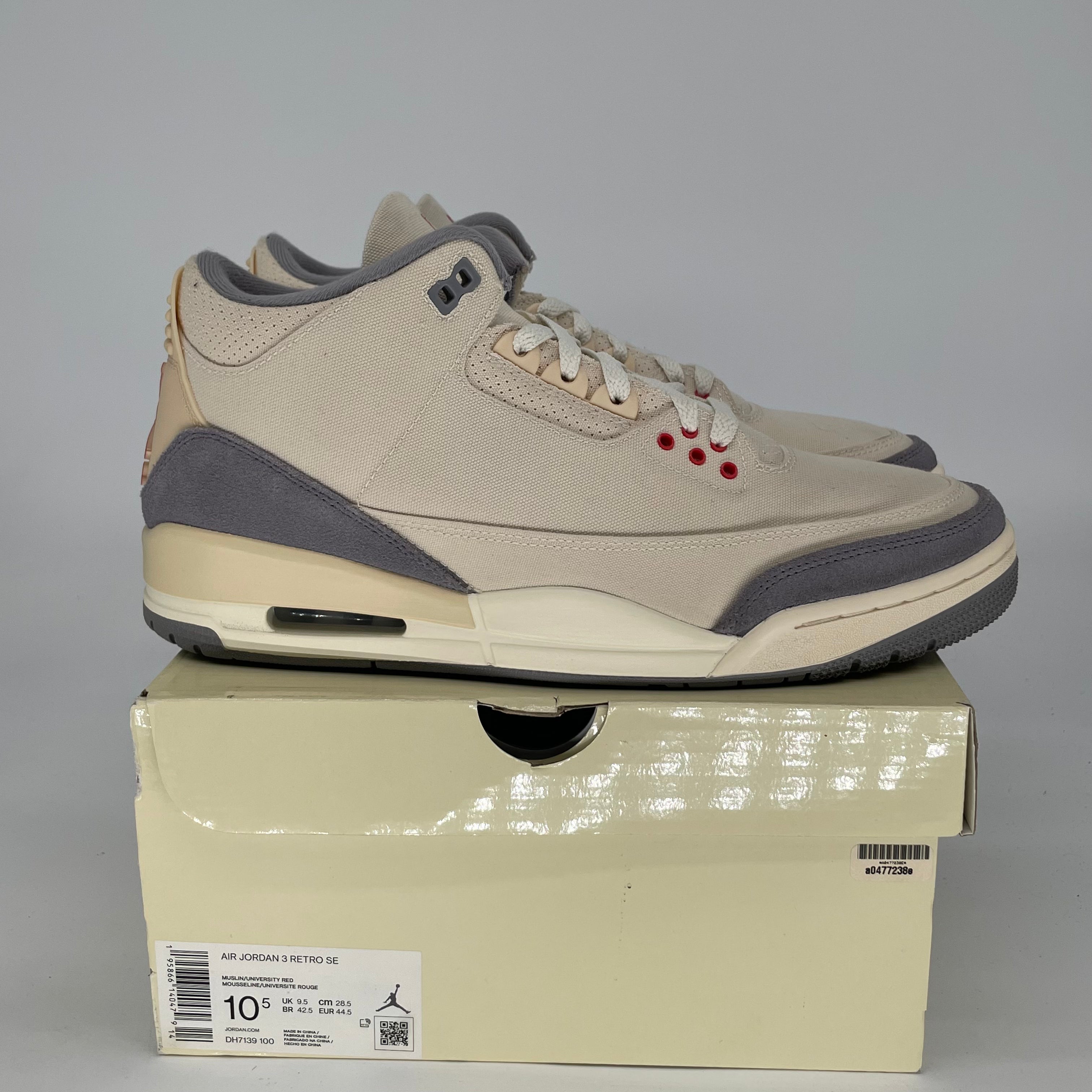 AIR JORDAN 3 MUSLIN DH7139-100 SIZE 10.5/12W
