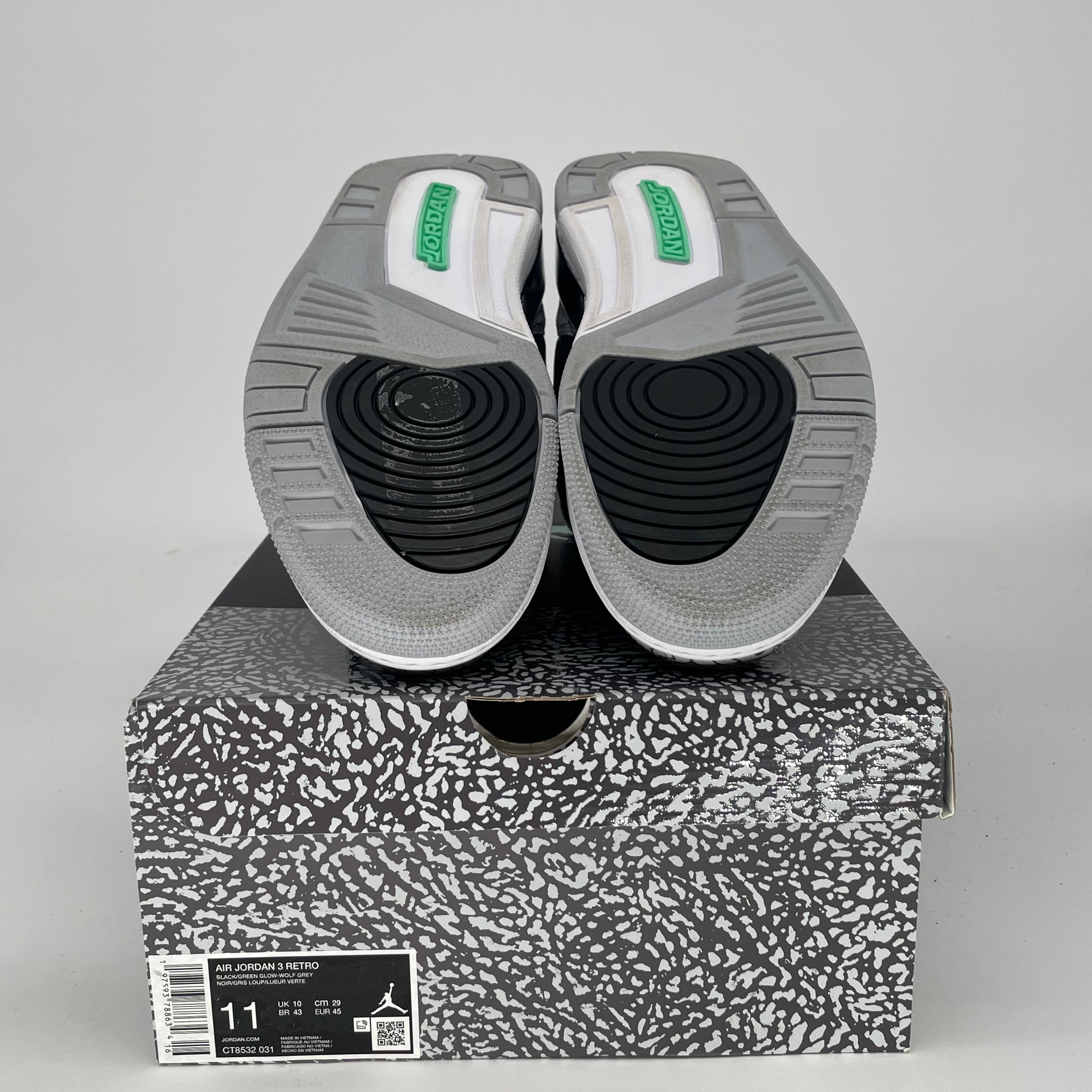 AIR JORDAN 3 GREEN GLOW CT8532-031 SIZE 11/12.5W