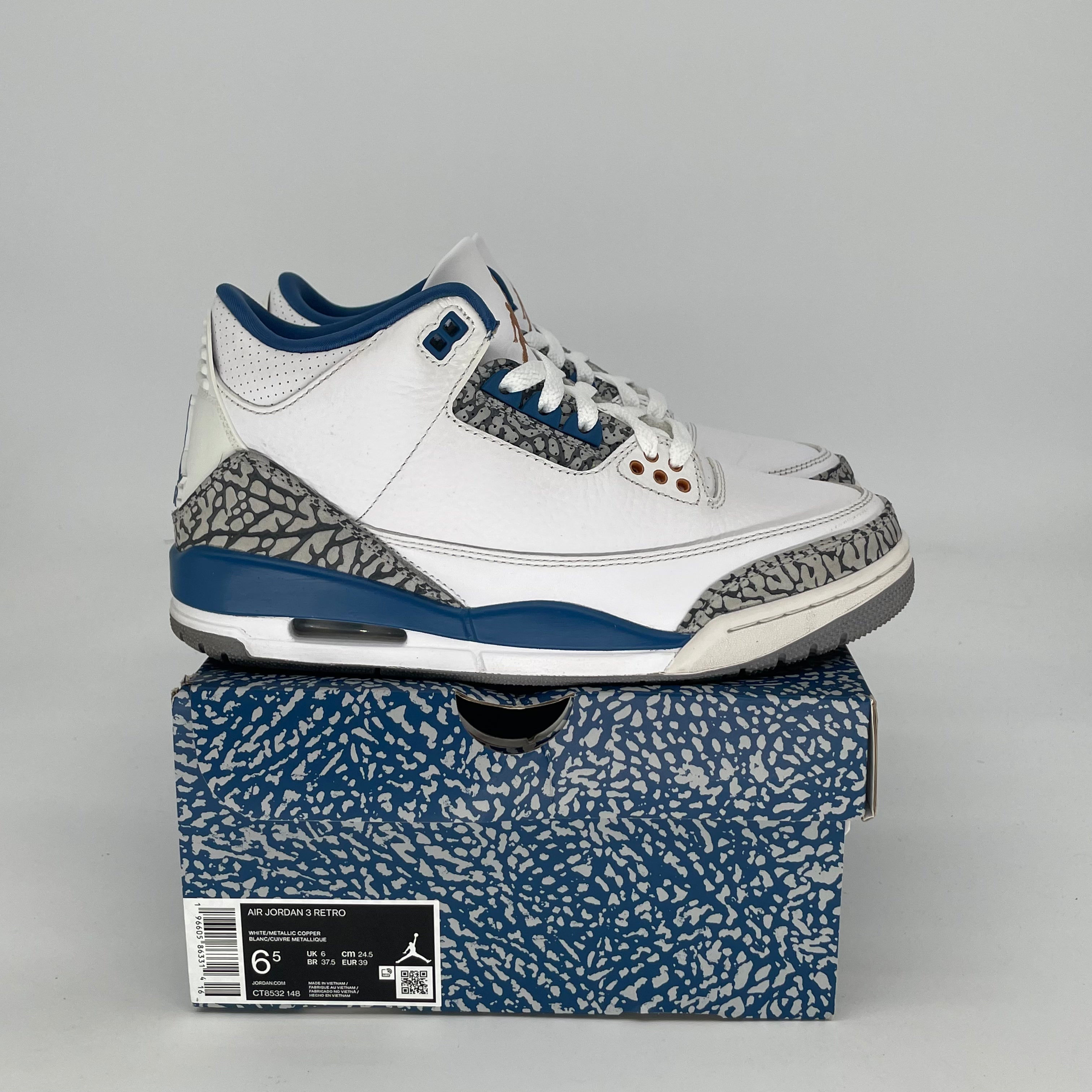 AIR JORDAN 3 WIZARDS CT8532-148 SIZE 6.5/8W