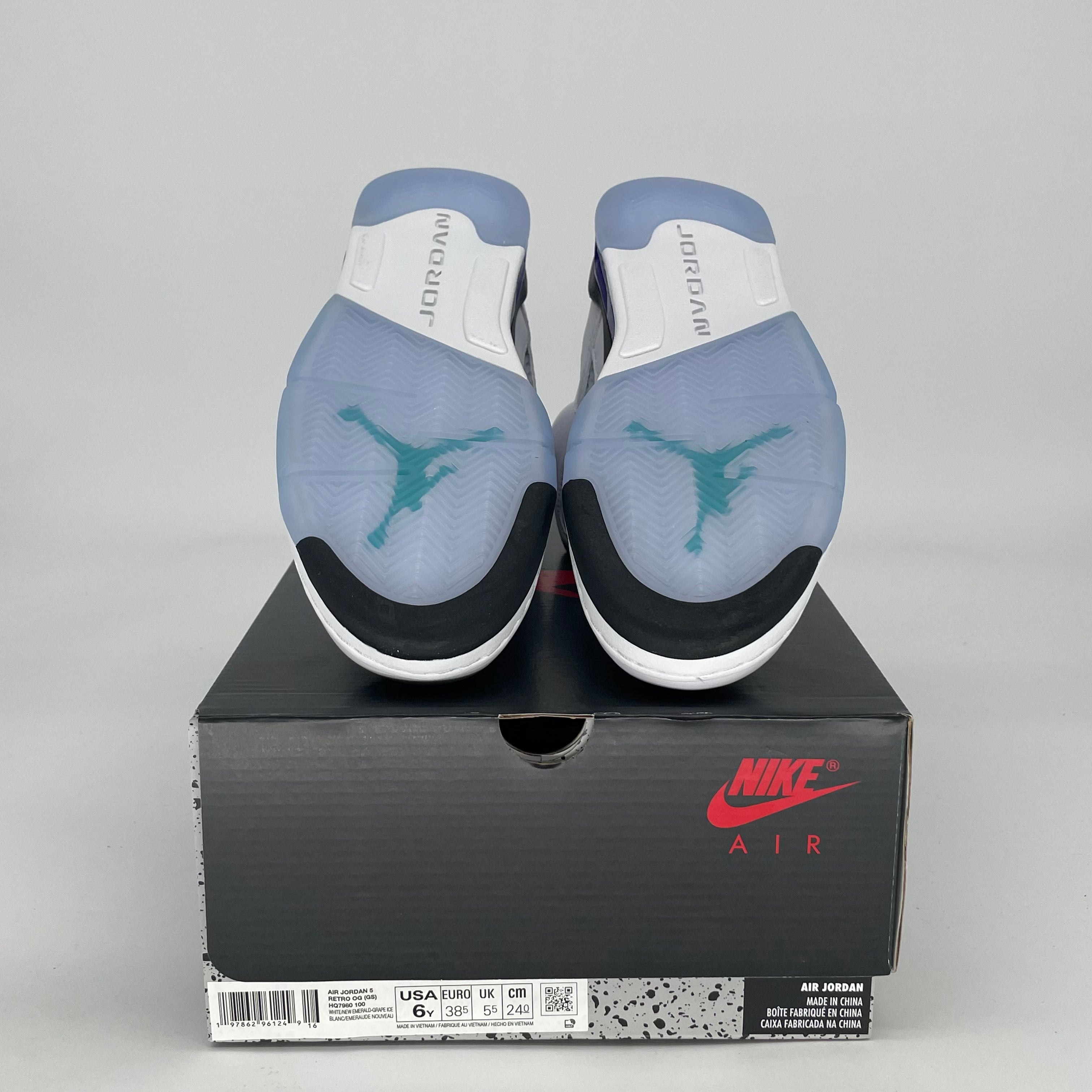 AIR JORDAN 5 GRAPE HQ7980-100 SIZE 6/7.5W