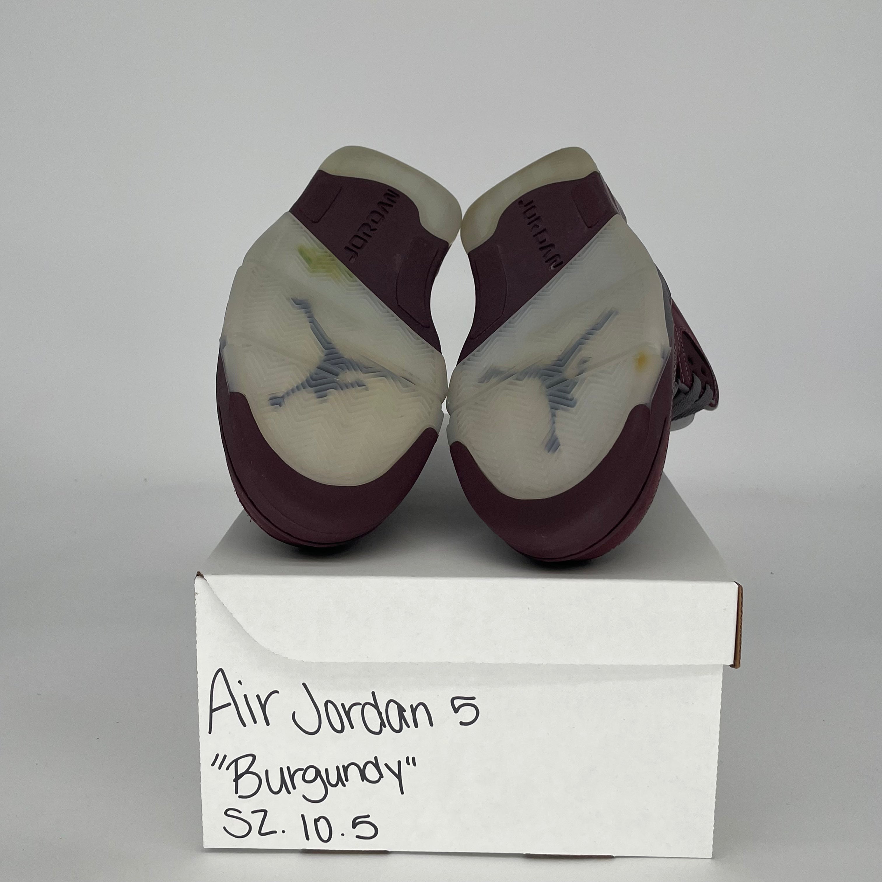 AIR JORDAN 5 BURGUNDY DZ4131-600 SIZE 10.5/12W