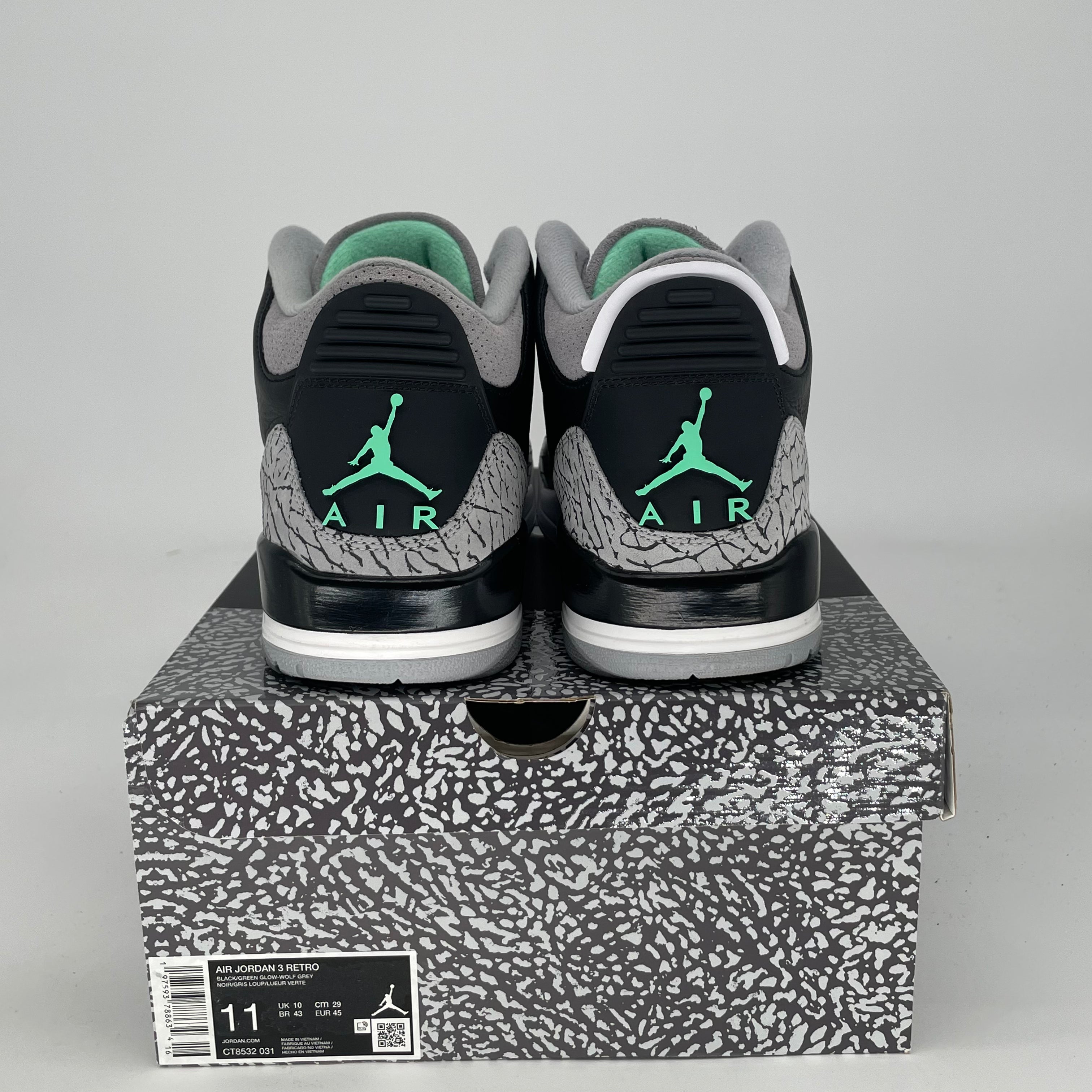 AIR JORDAN 3 GREEN GLOW CT8532-031 SIZE 11/12.5W