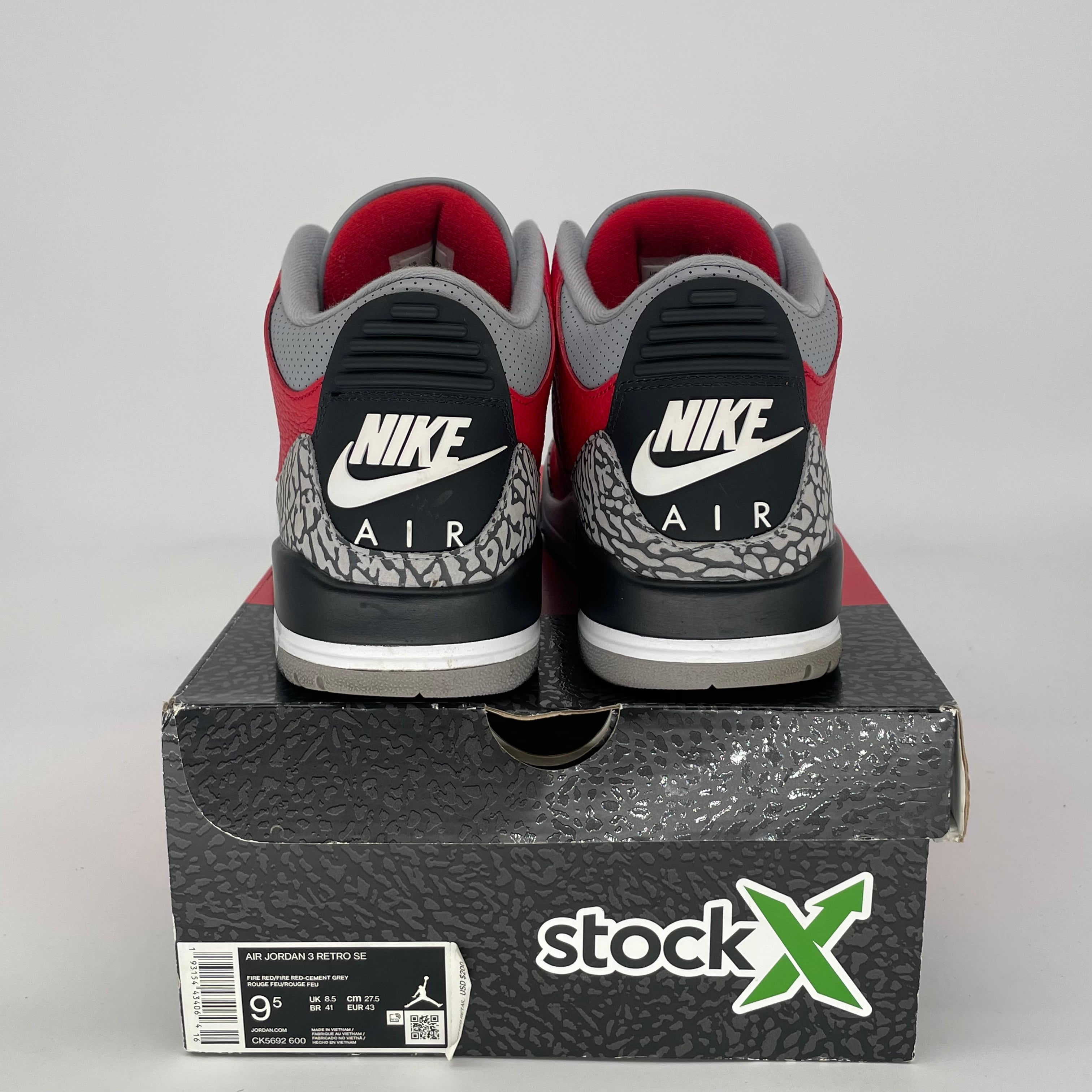 AIR JORDAN 3 UNITE CK5692-600 SIZE 9.5/11W