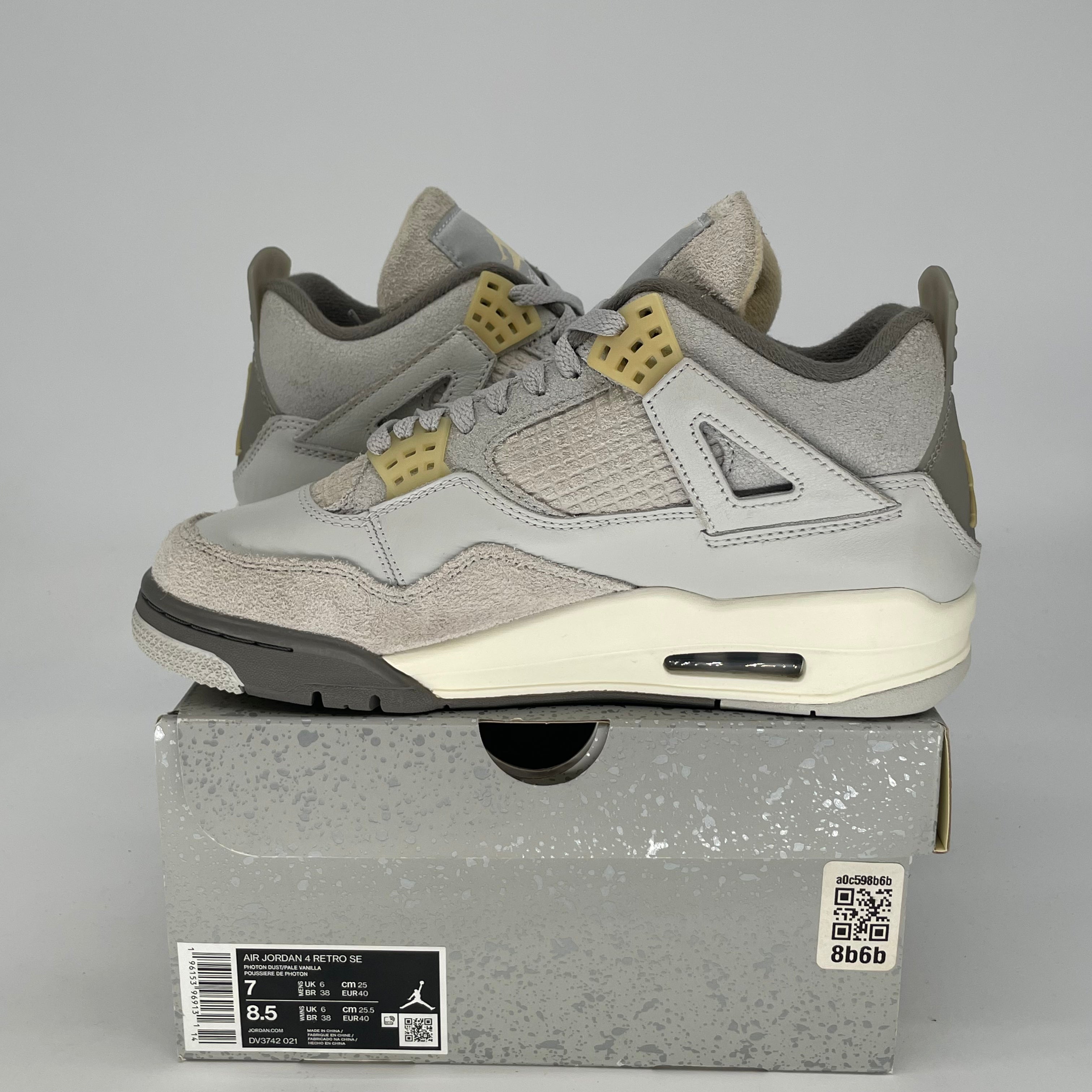 AIR JORDAN 4 CRAFT PHOTON DUST DV2262-021 SIZE 7/8.5W