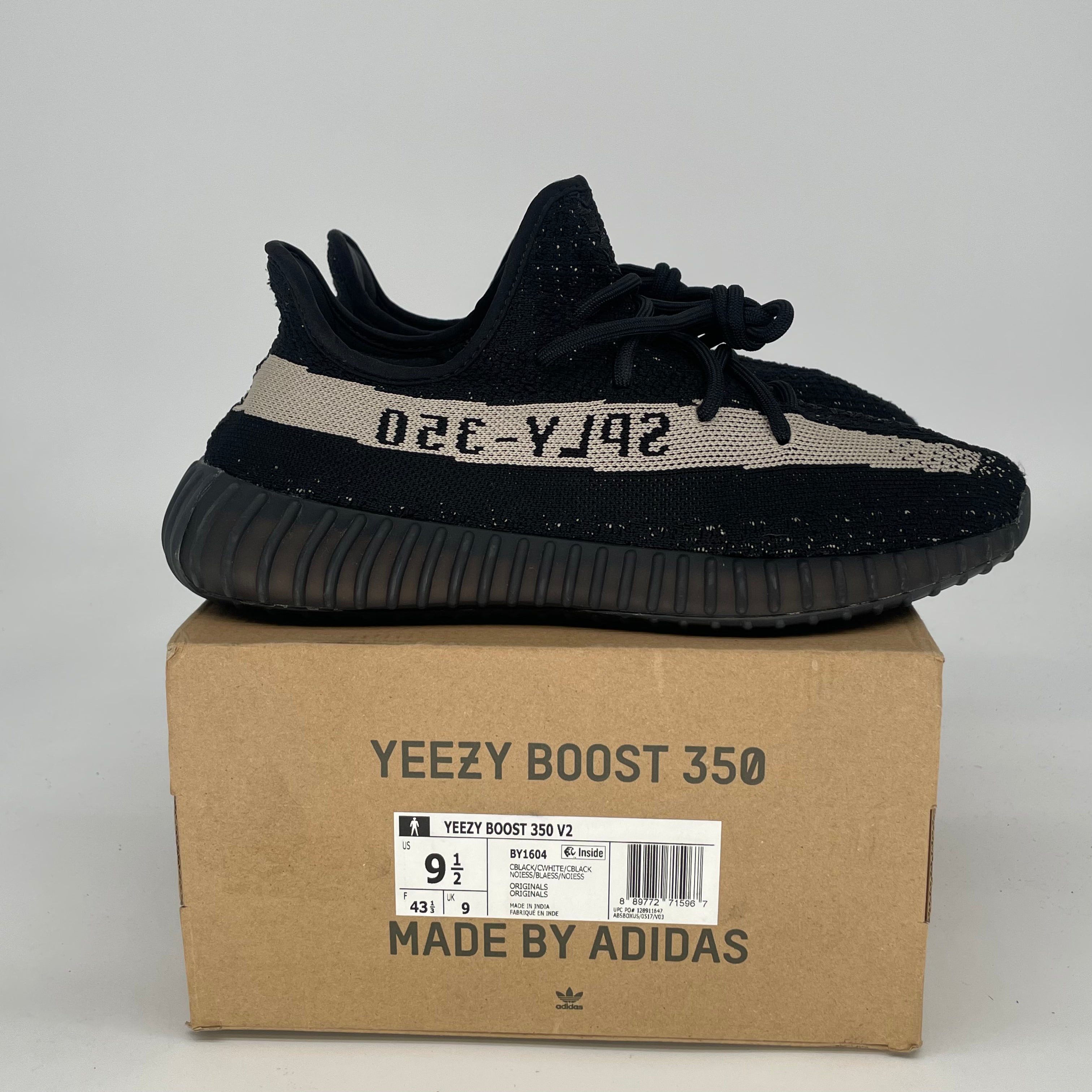 ADIDAS YEEZY 350 V2 CORE BLACK WHITE BY1604 SIZE 9.5/11W