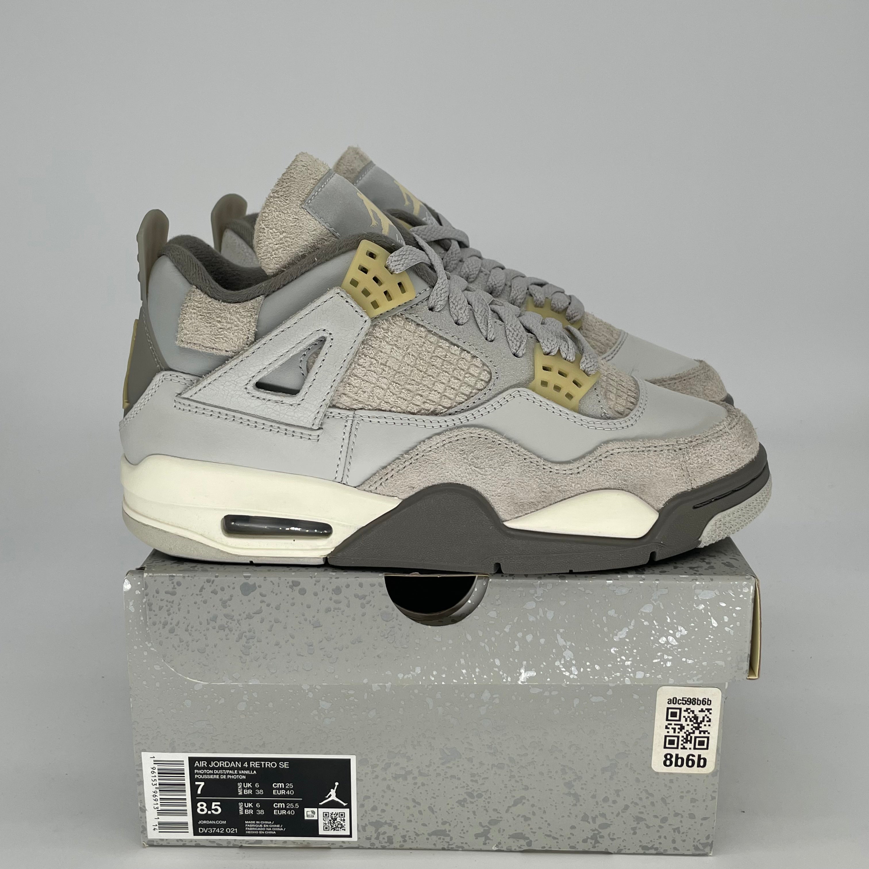 AIR JORDAN 4 CRAFT PHOTON DUST DV2262-021 SIZE 7/8.5W