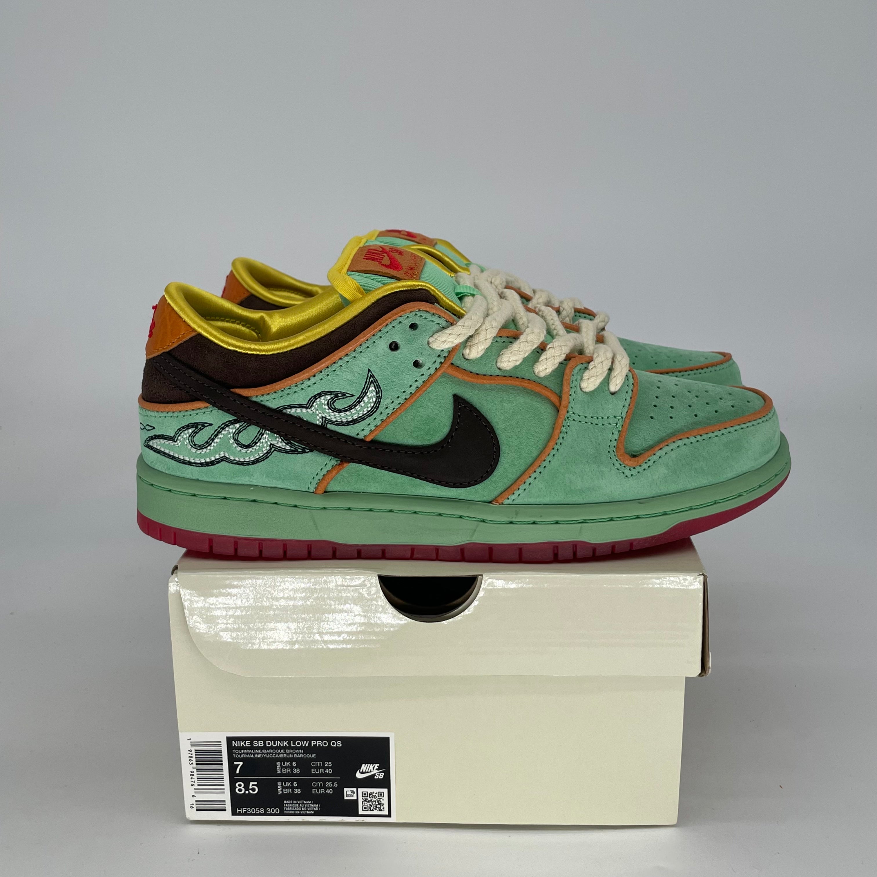 NIKE SB DUNK LOW RODEO TOURMALINE HF3058-300 SIZE 7/8.5W
