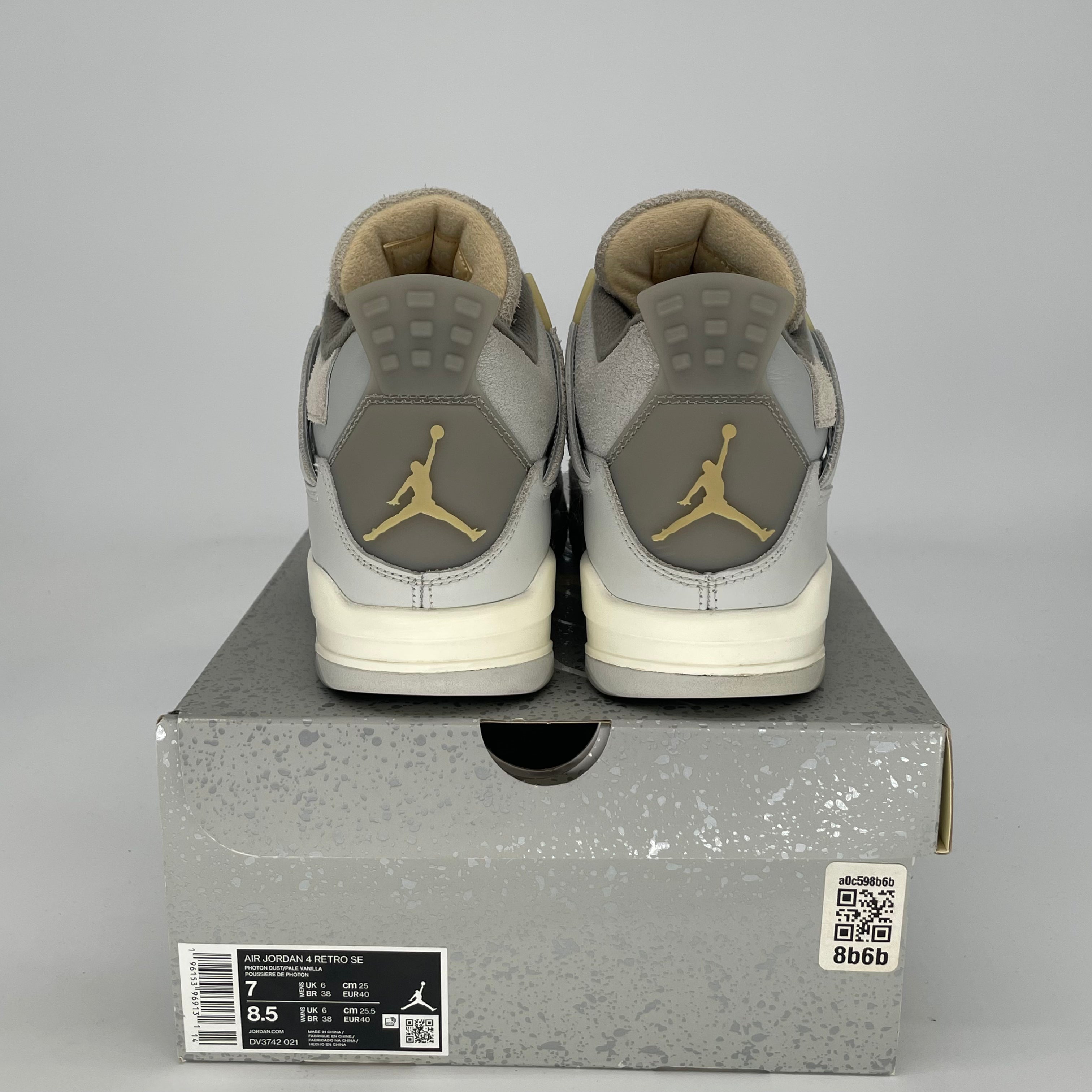 AIR JORDAN 4 CRAFT PHOTON DUST DV2262-021 SIZE 7/8.5W