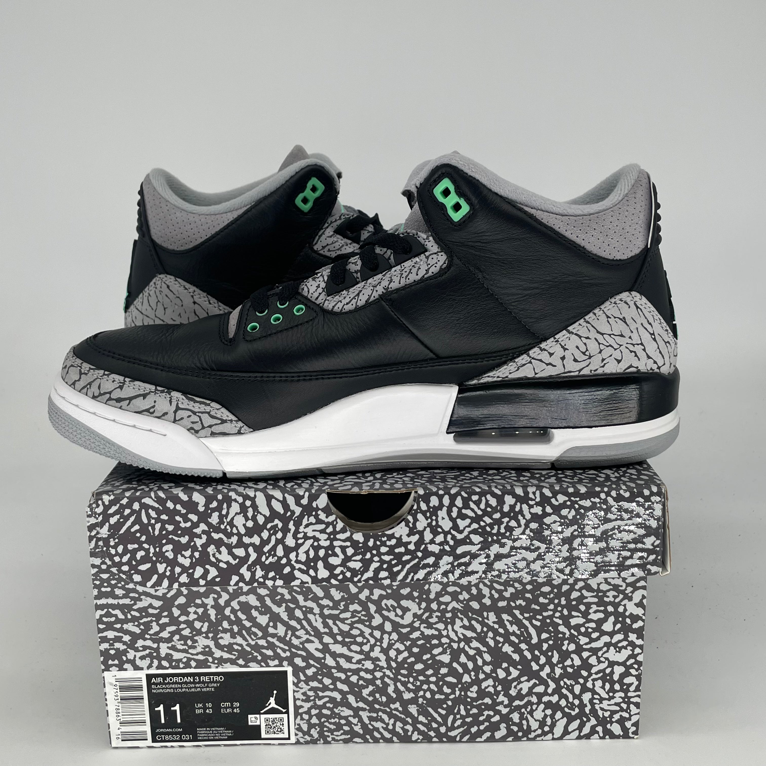 AIR JORDAN 3 GREEN GLOW CT8532-031 SIZE 11/12.5W