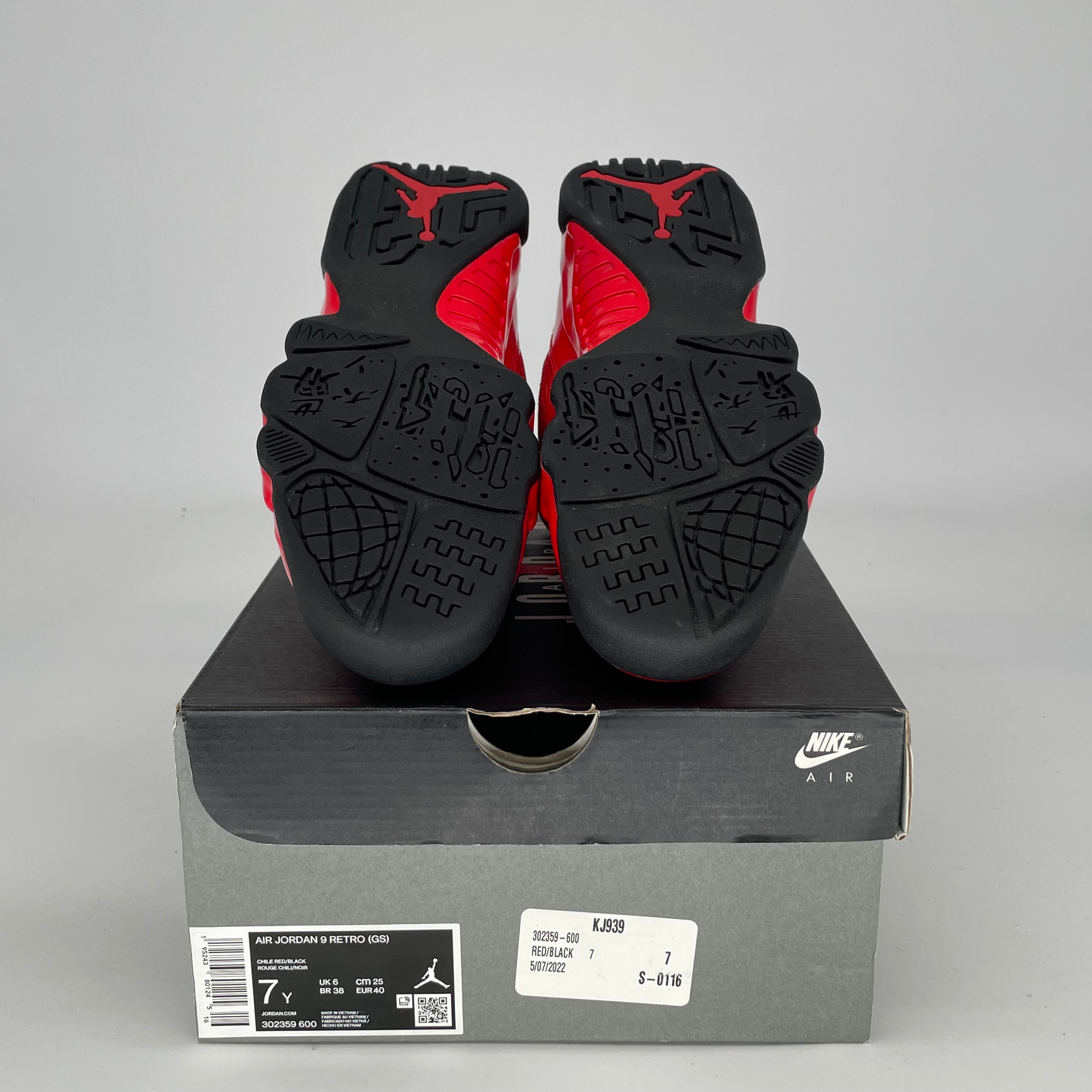 AIR JORDAN 9 CHILE RED SIZE 7/8.5W 302359-600