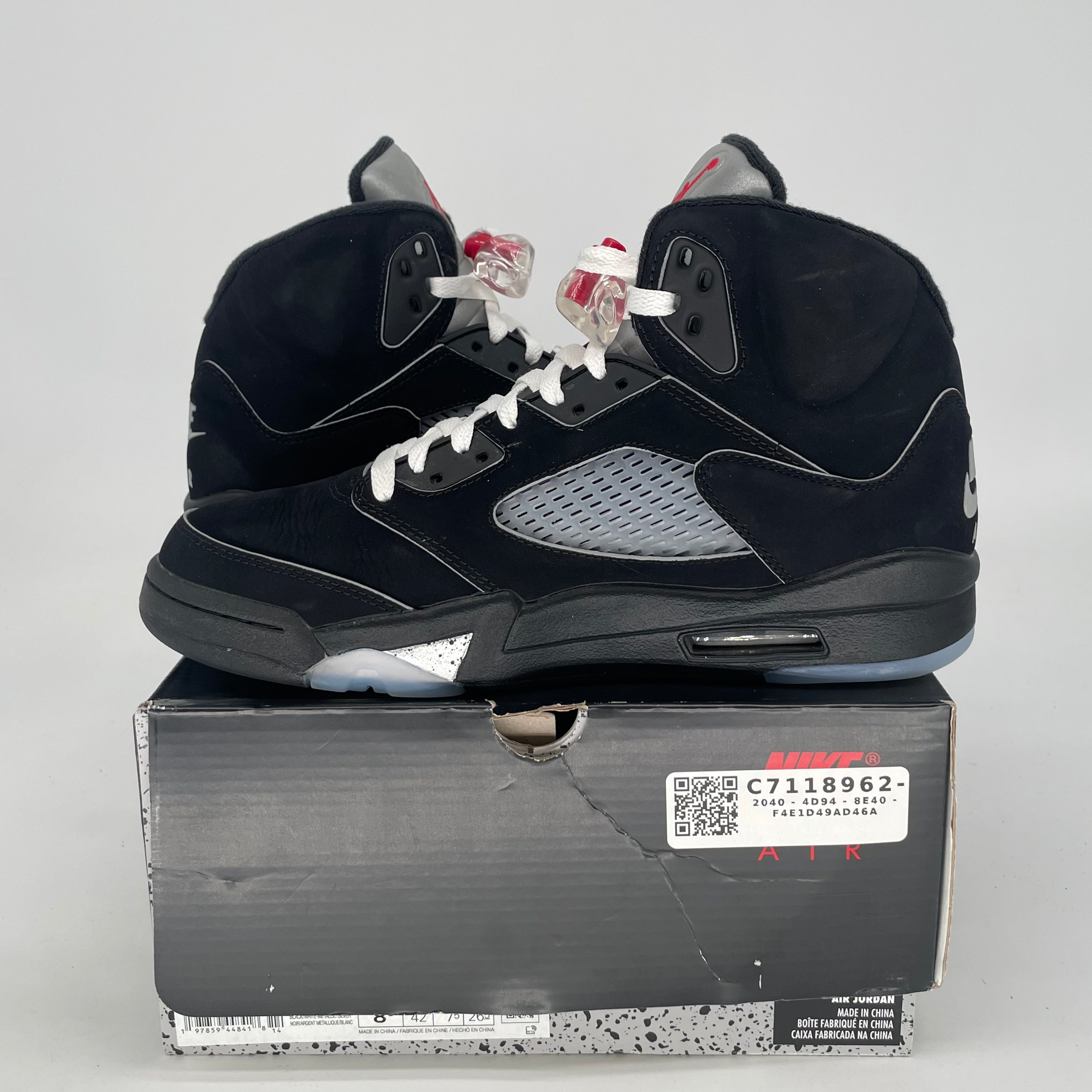 AIR JORDAN 5 BLACK METALLIC REIMAGINED HF3975-001 SIZE 8.5/10W
