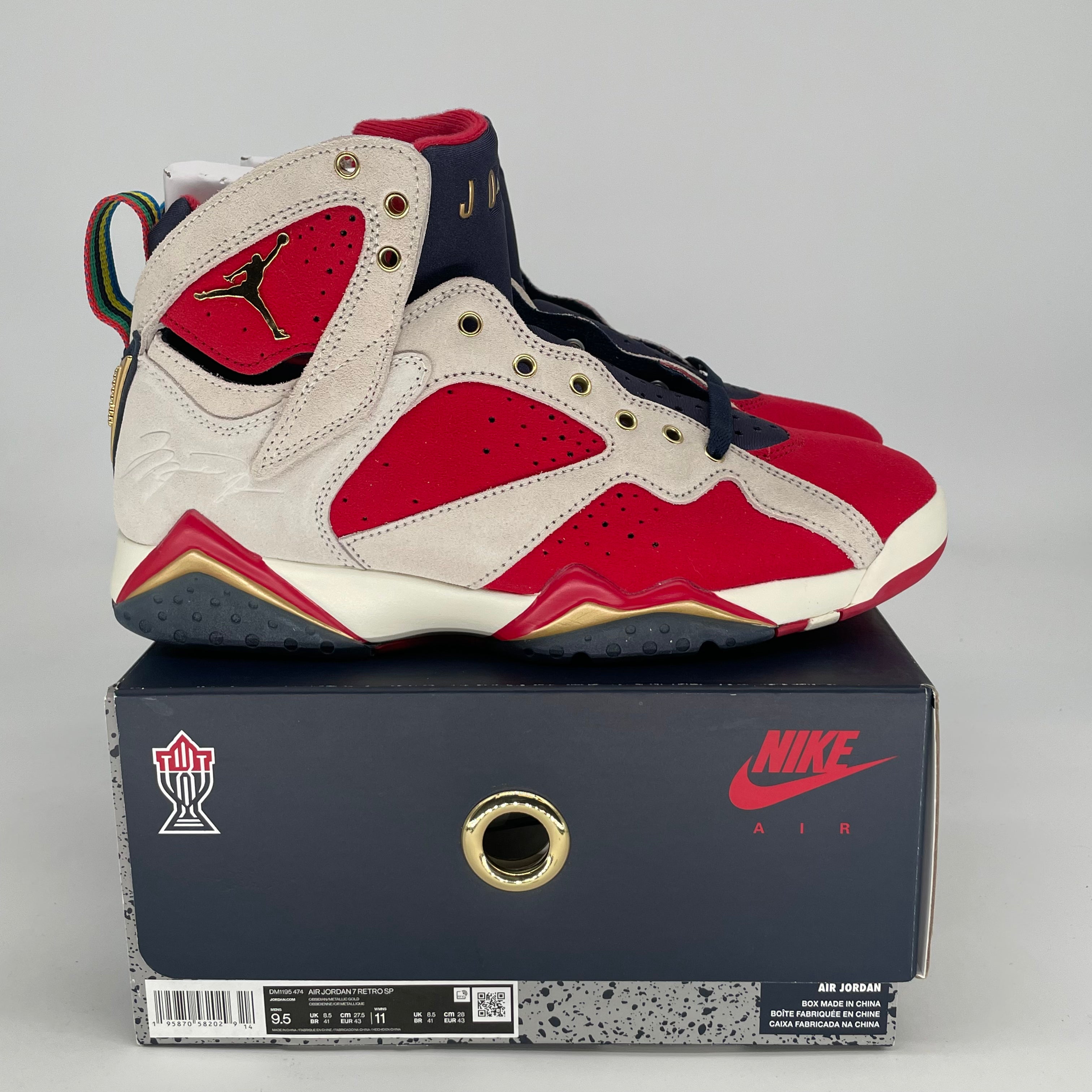 AIR JORDAN 7 TROPHY ROOM NEW SHERIFF DM1195-474 SIZE 9.5/11W