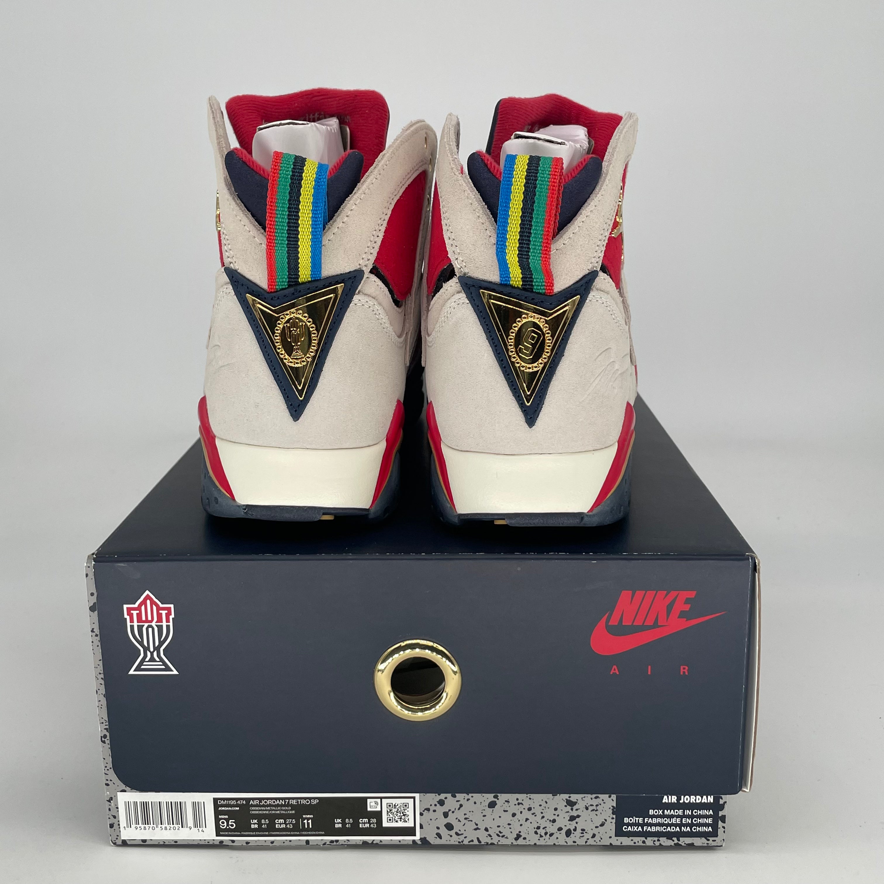 AIR JORDAN 7 TROPHY ROOM NEW SHERIFF DM1195-474 SIZE 9.5/11W