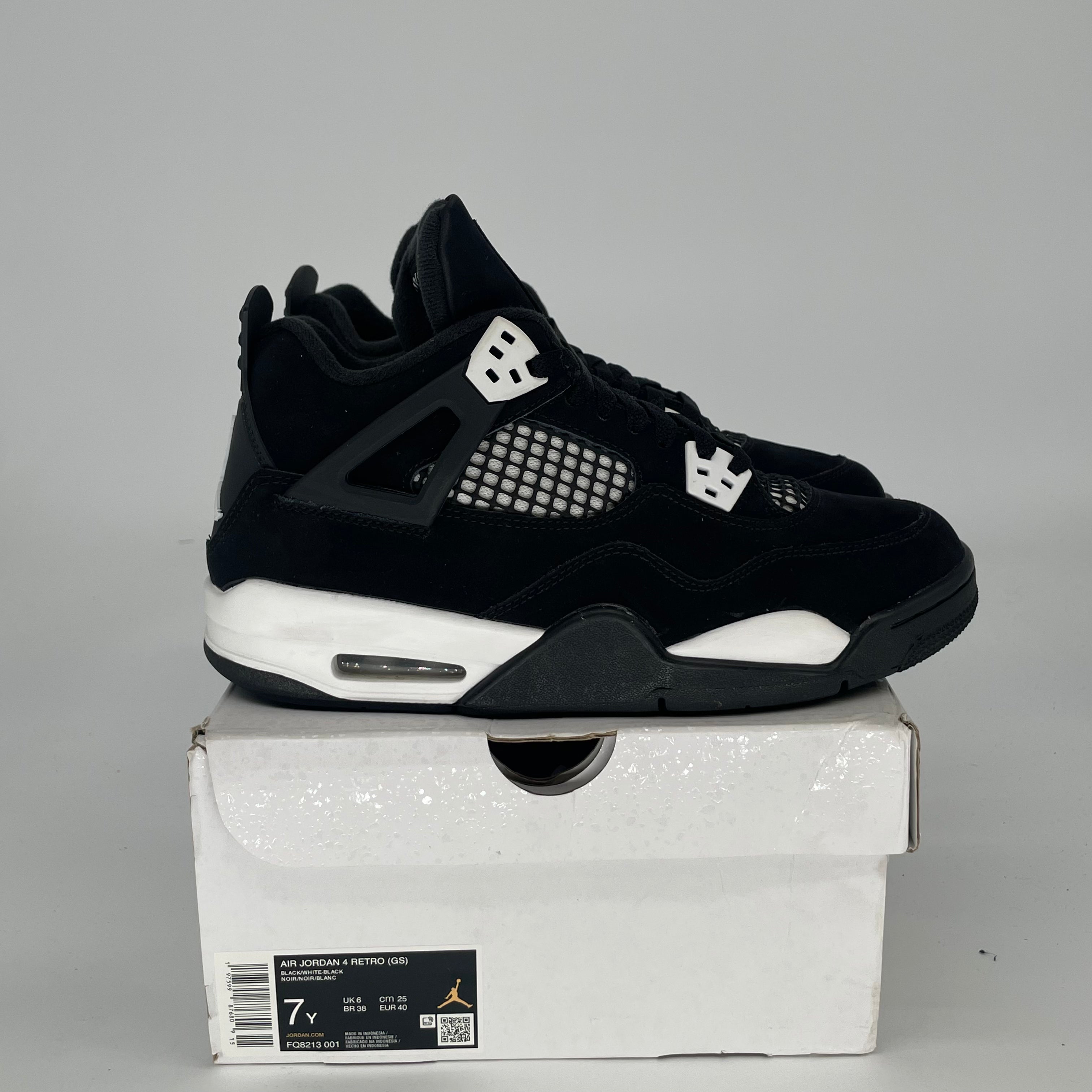 AIR JORDAN 4 WHITE THUNDER FQ8213-001 SIZE 7/8.5W