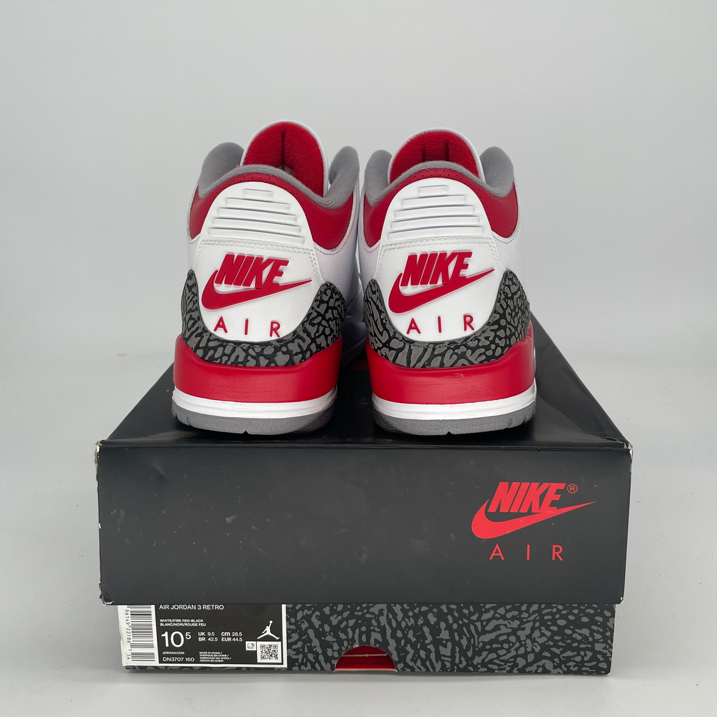 AIR JORDAN 3 FIRE RED DN3707-160 SIZE 10.5/12W
