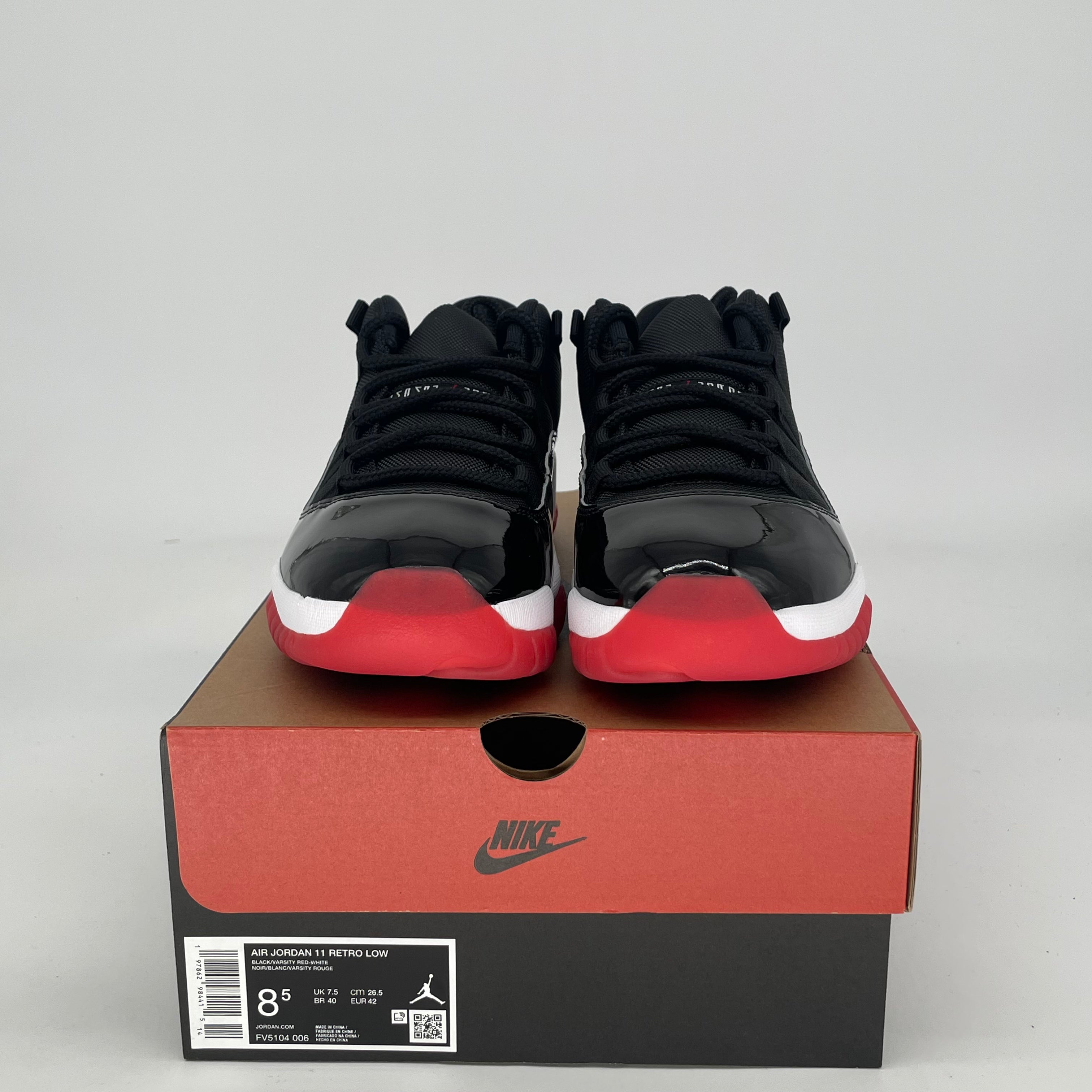 AIR JORDAN 11 LOW BRED FV5104-006 SIZE 8.5/10W