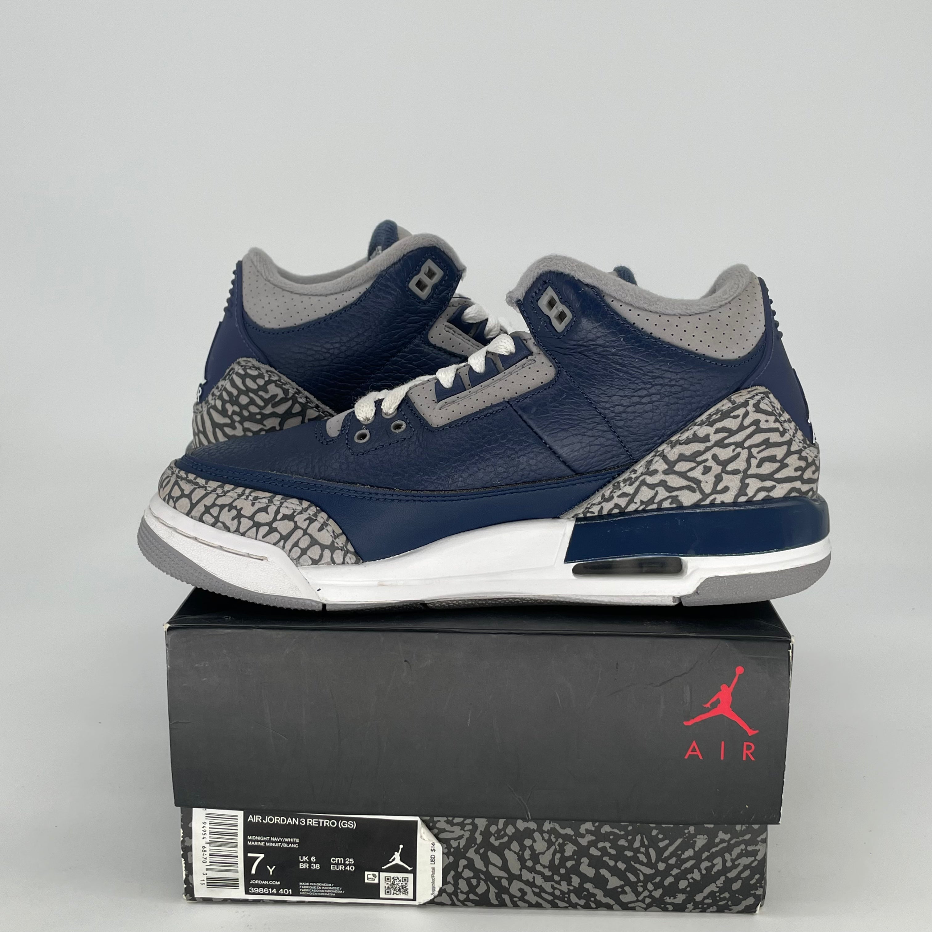 AIR JORDAN 3 GEORGETOWN 398614-401 SIZE 7/8.5W