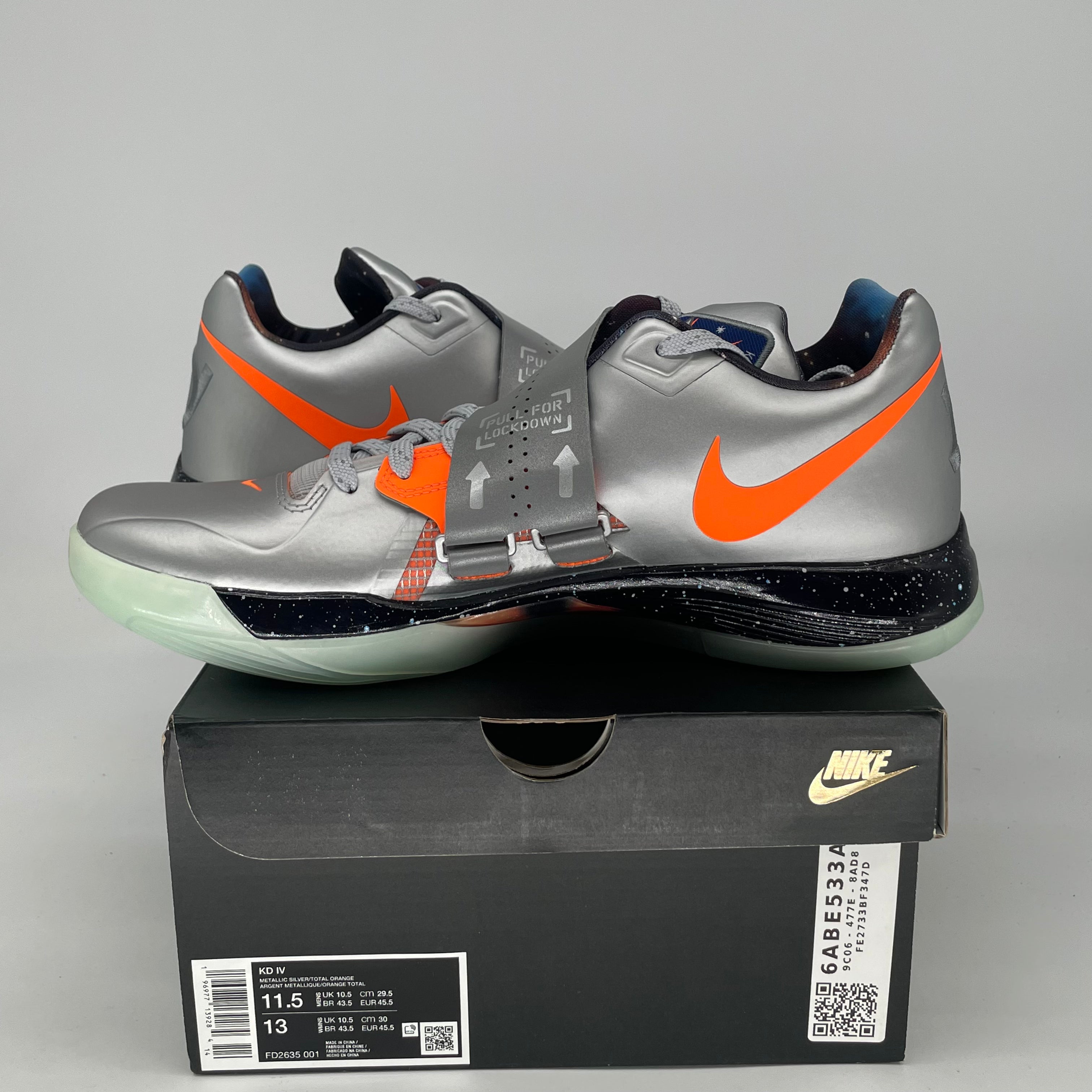 NIKE KD 4 GALAXY FD2635-001 SIZE 11.5/13W