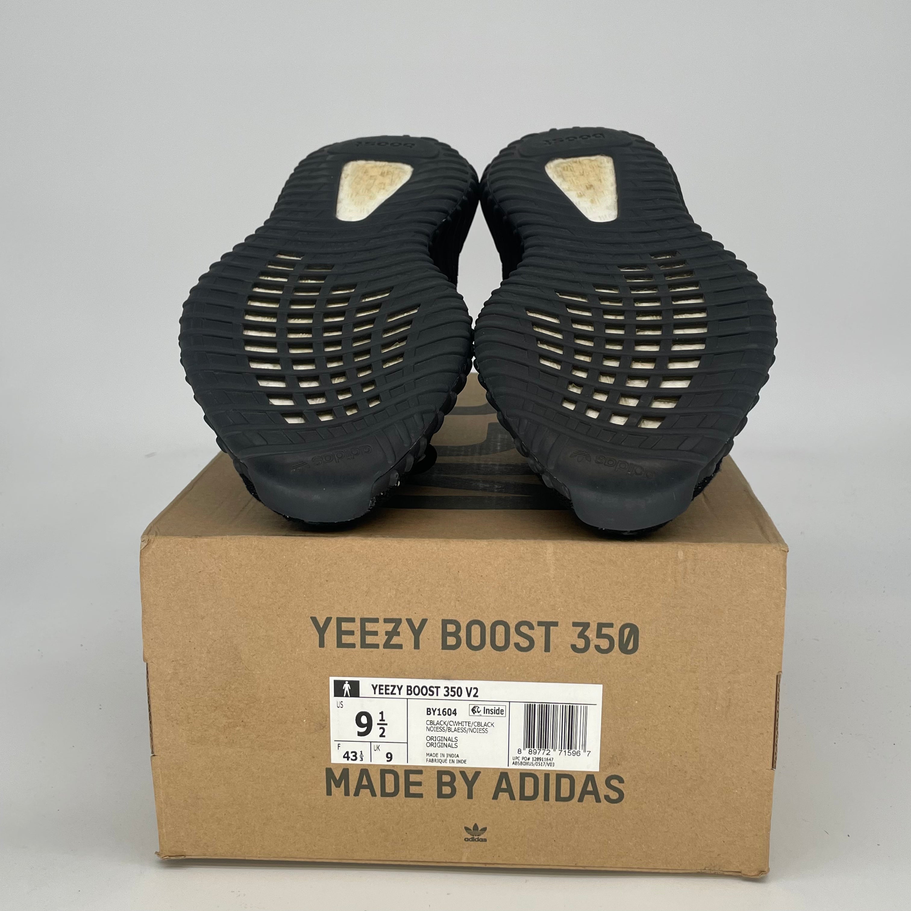 ADIDAS YEEZY 350 V2 CORE BLACK WHITE BY1604 SIZE 9.5/11W