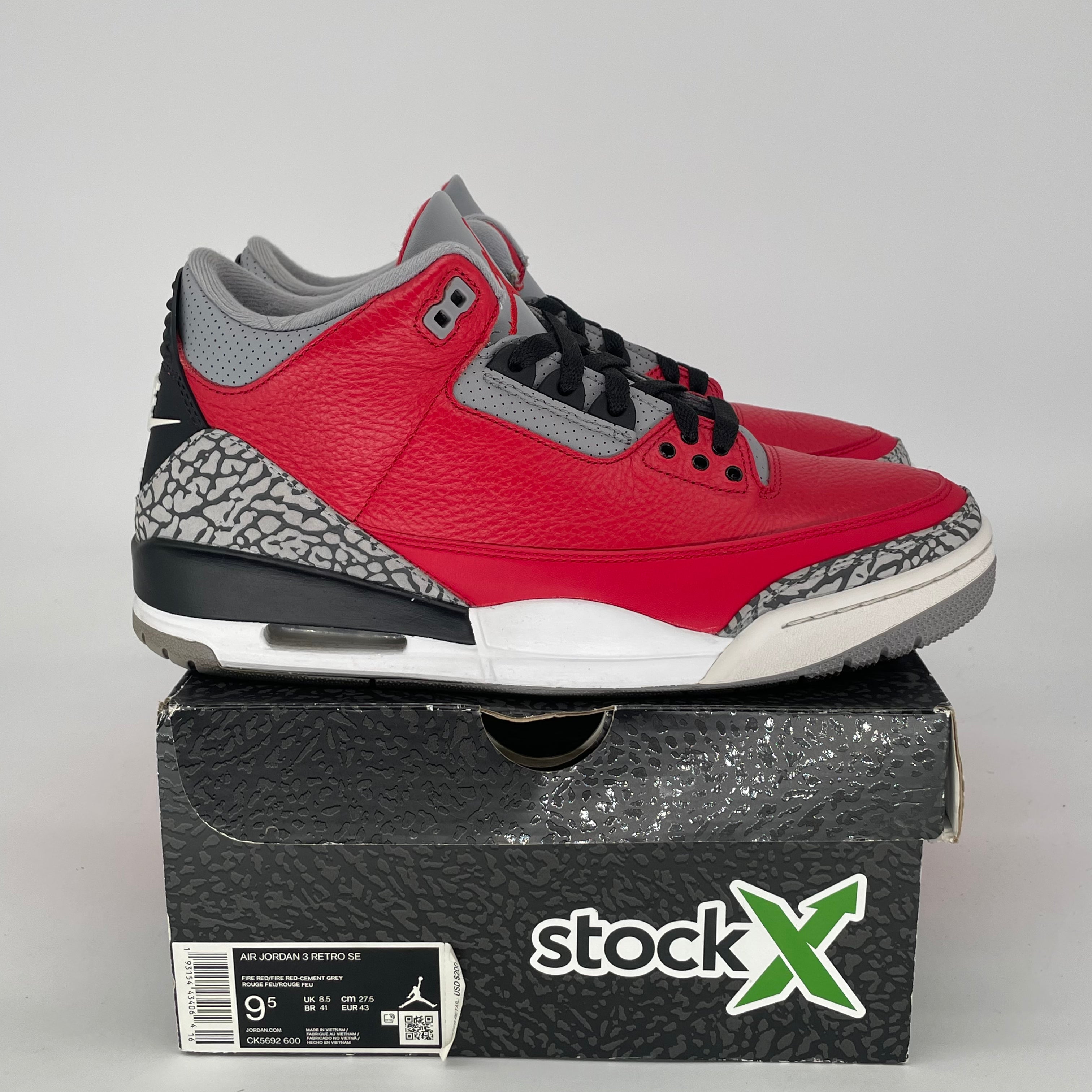 AIR JORDAN 3 UNITE CK5692-600 SIZE 9.5/11W