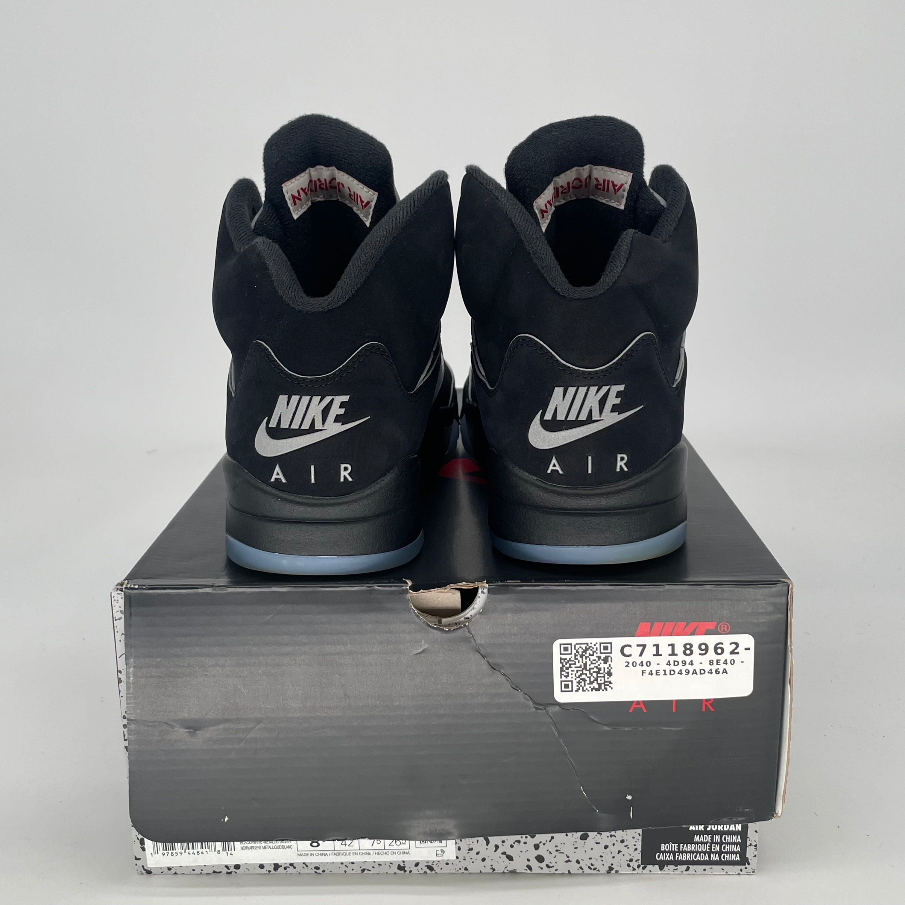 AIR JORDAN 5 BLACK METALLIC REIMAGINED HF3975-001 SIZE 8.5/10W