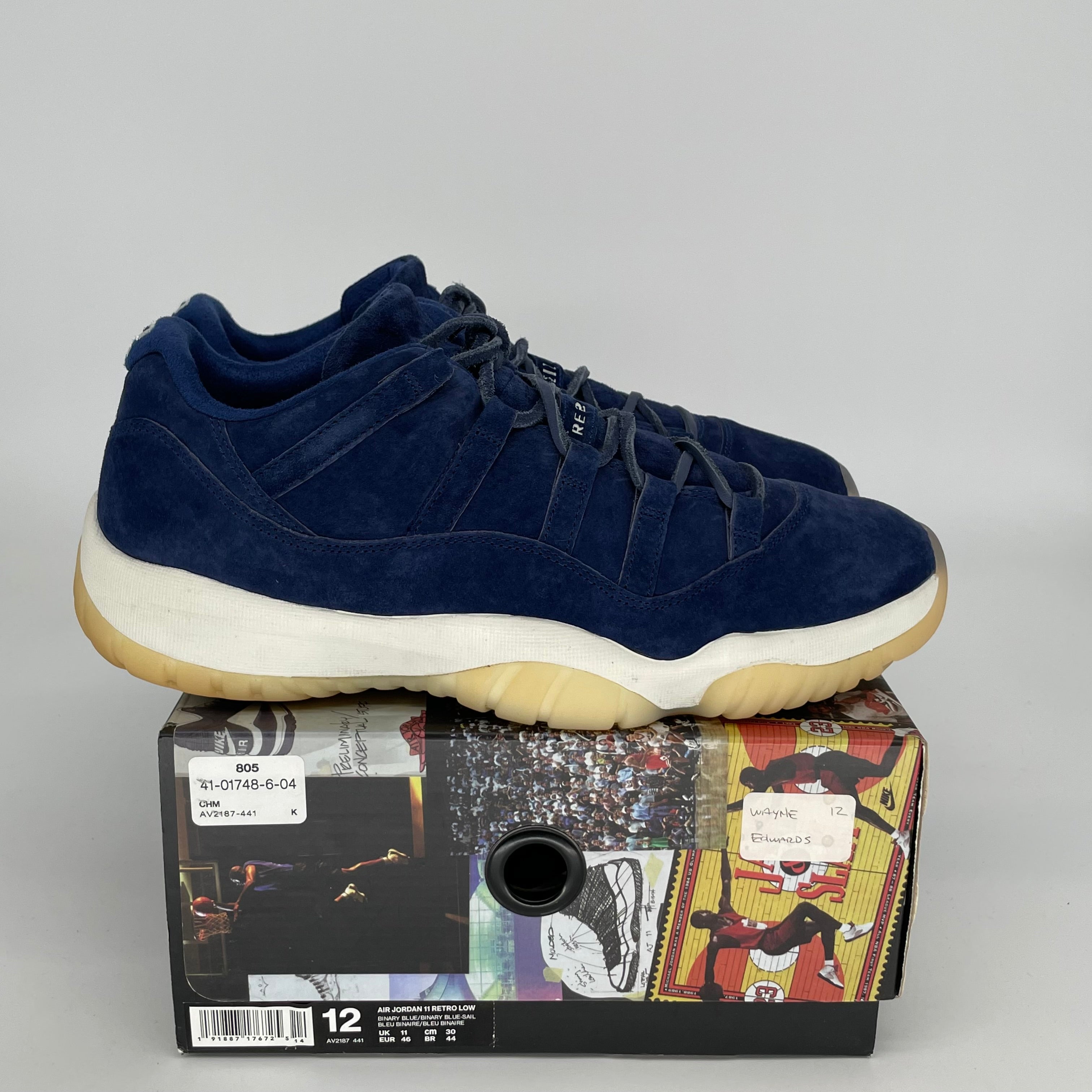 AIR JORDAN 11 LOW DEREK JETER R2SPECT SIZE 12 AV2187-441