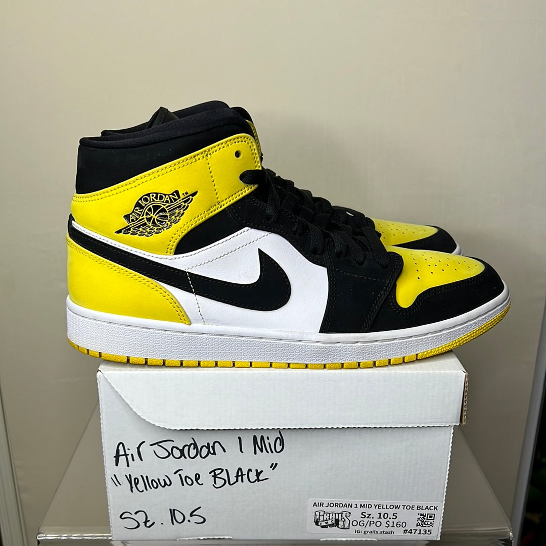 Air Jordan 1 Mid Yellow Toe Black Size 10.5 862542-071