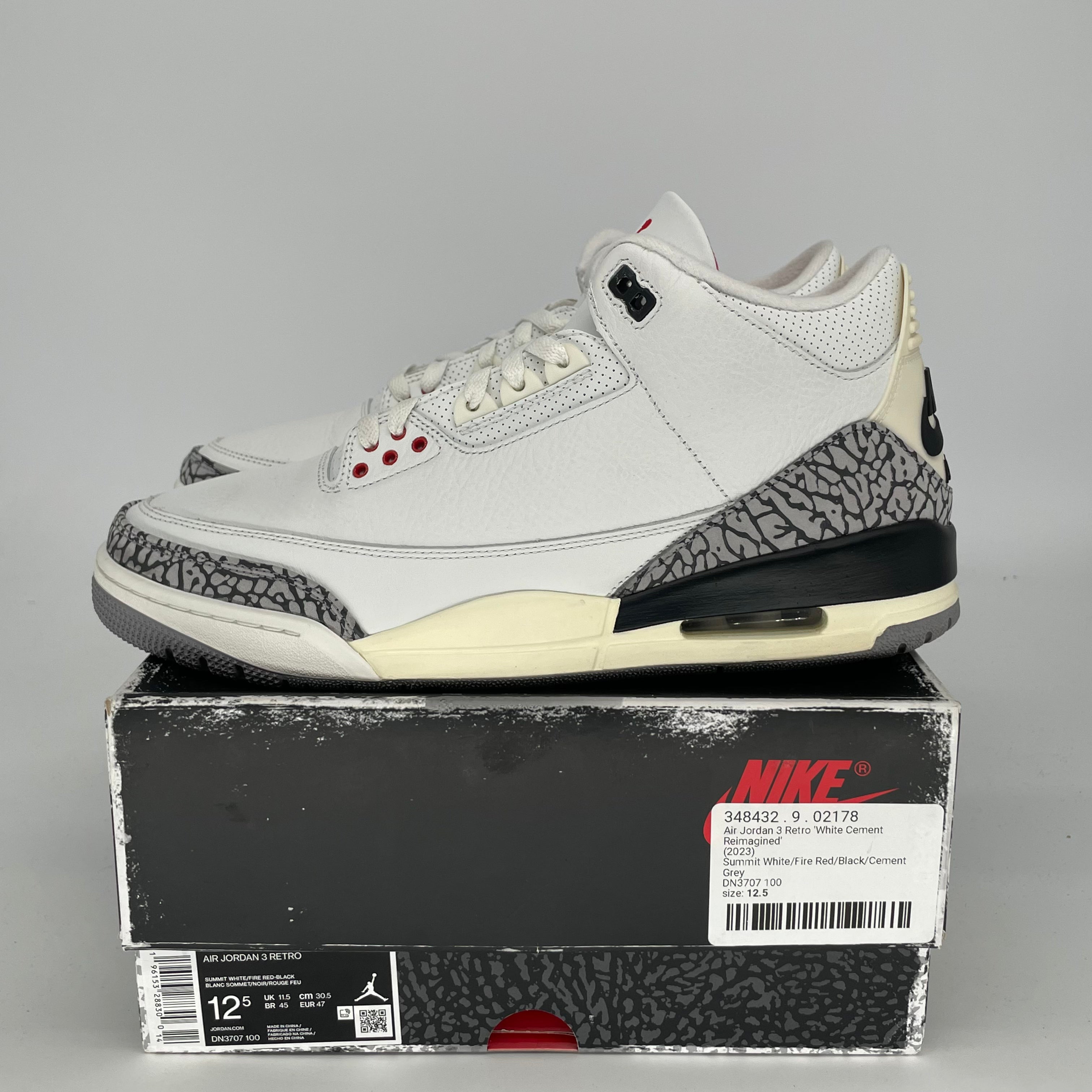 AIR JORDAN 3 WHITE CEMENT REIMAGINED SIZE 12.5 DN3707-100