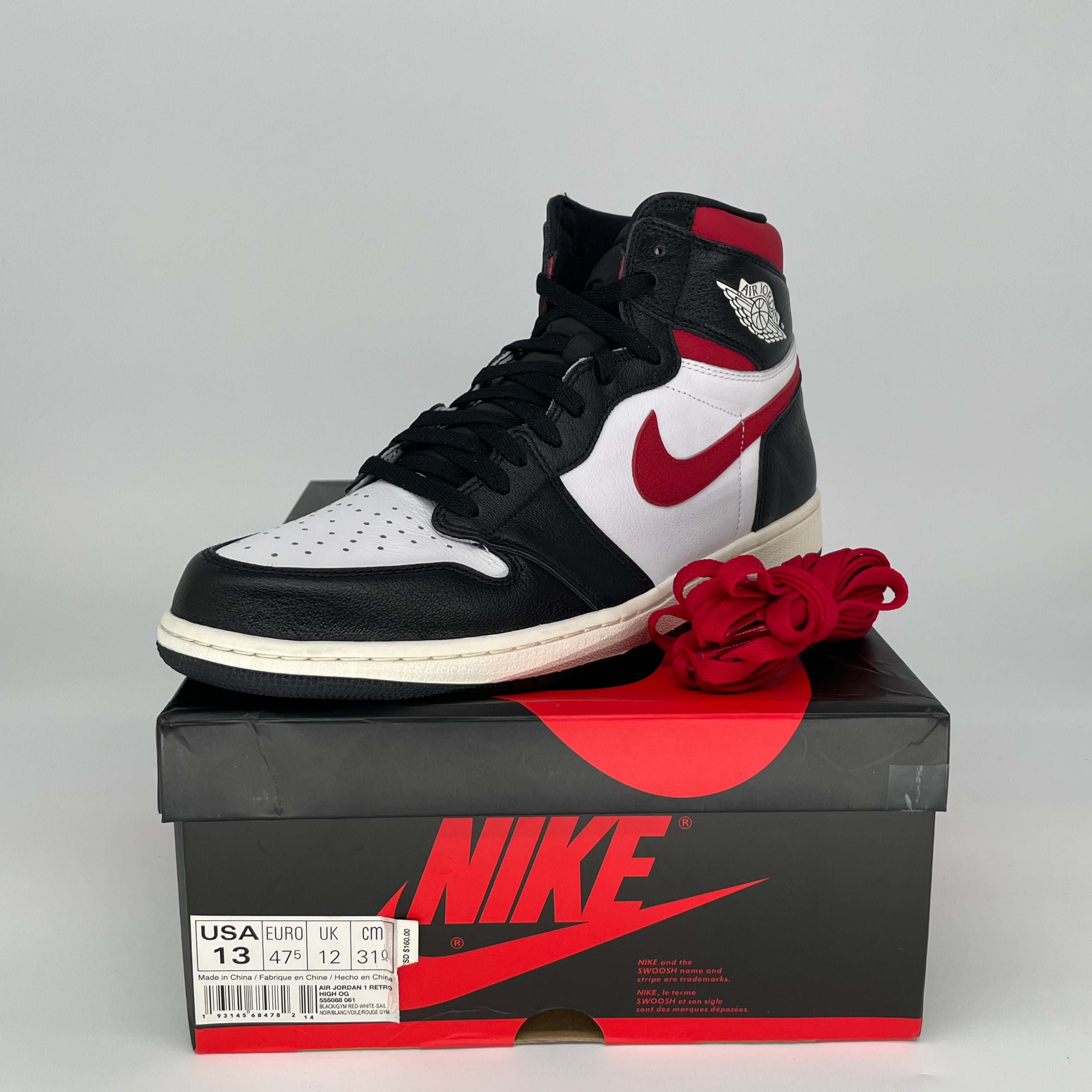 AIR JORDAN 1 BLACK GYM RED SIZE 13 555088-061