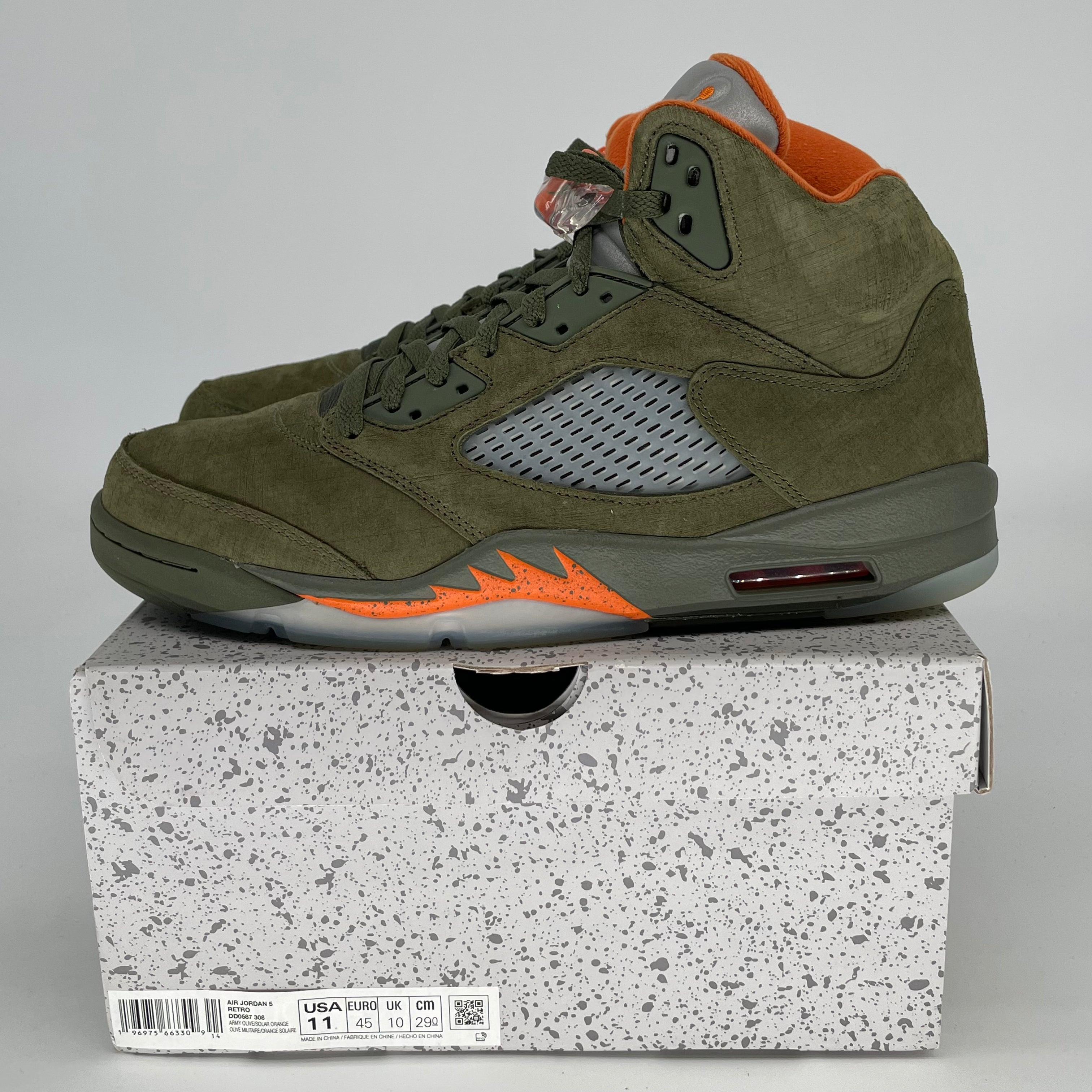 AIR JORDAN 5 OLIVE SIZE 11/12.5W DD0587-308