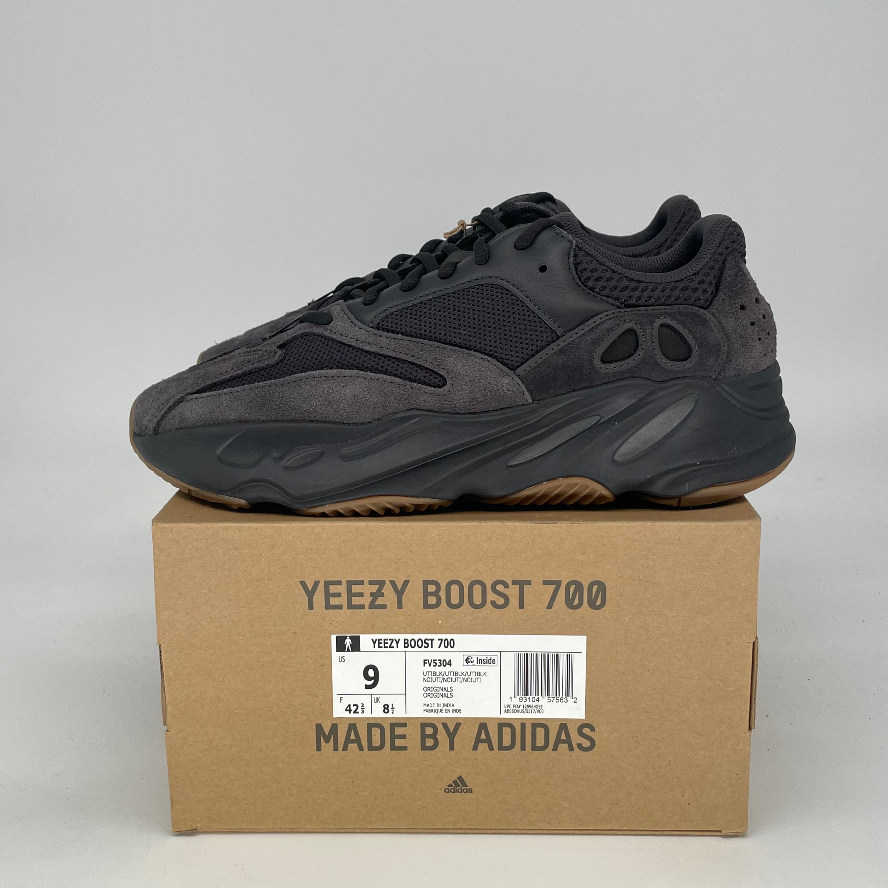 ADIDAS YEEZY 700 UTILITY BLACK FV5304 SIZE 9/10.5W