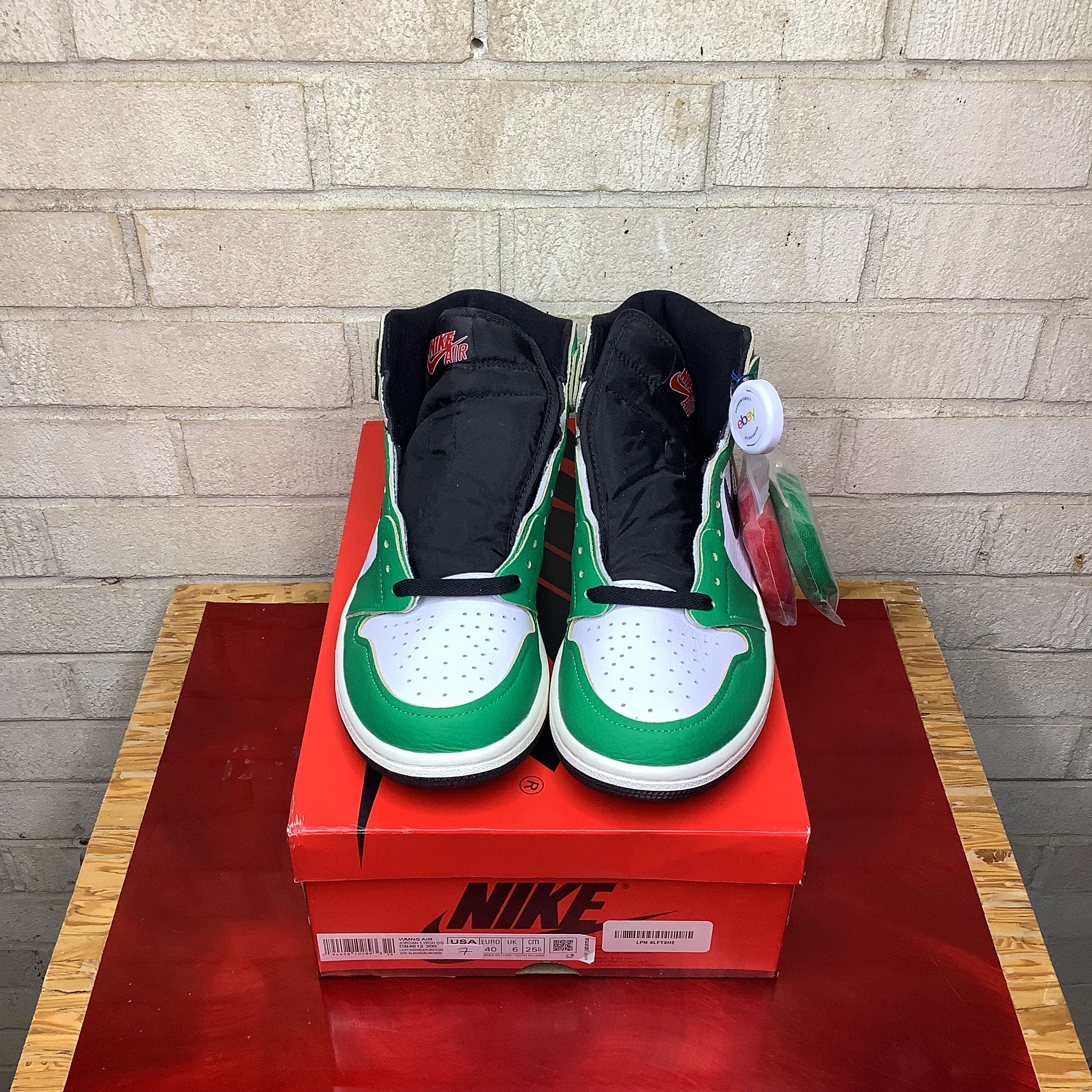 AIR JORDAN 1 LUCKY GREEN W SIZE 7/8.5W DB4612-300