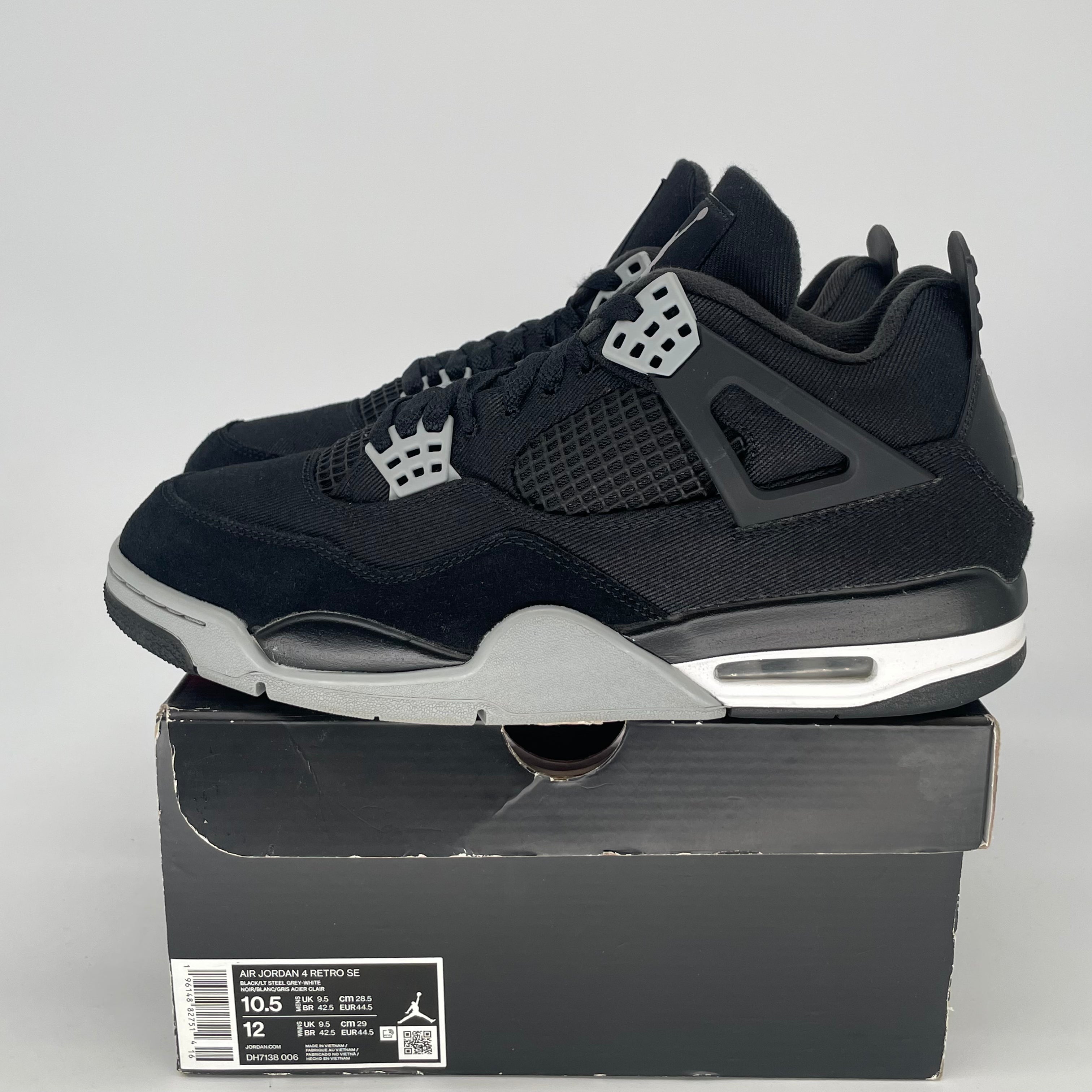 AIR JORDAN 4 BLACK CANVAS DH7138-006 SIZE 10.5/12W