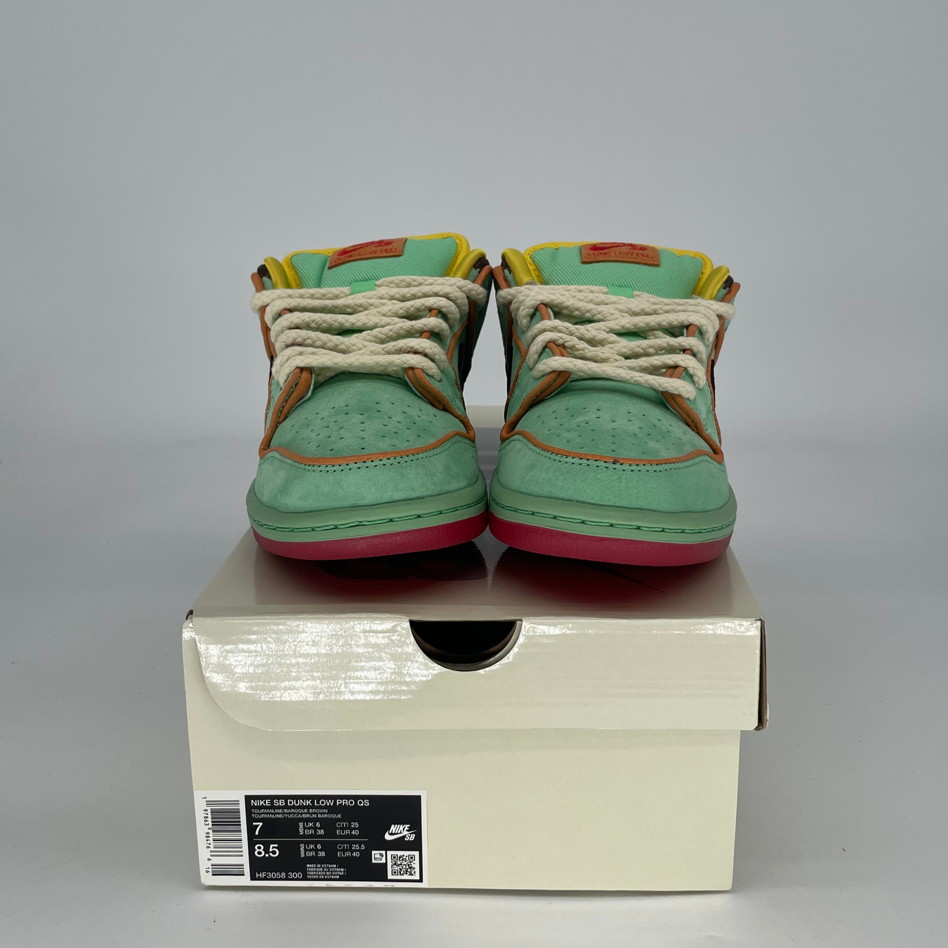 NIKE SB DUNK LOW RODEO TOURMALINE HF3058-300 SIZE 7/8.5W