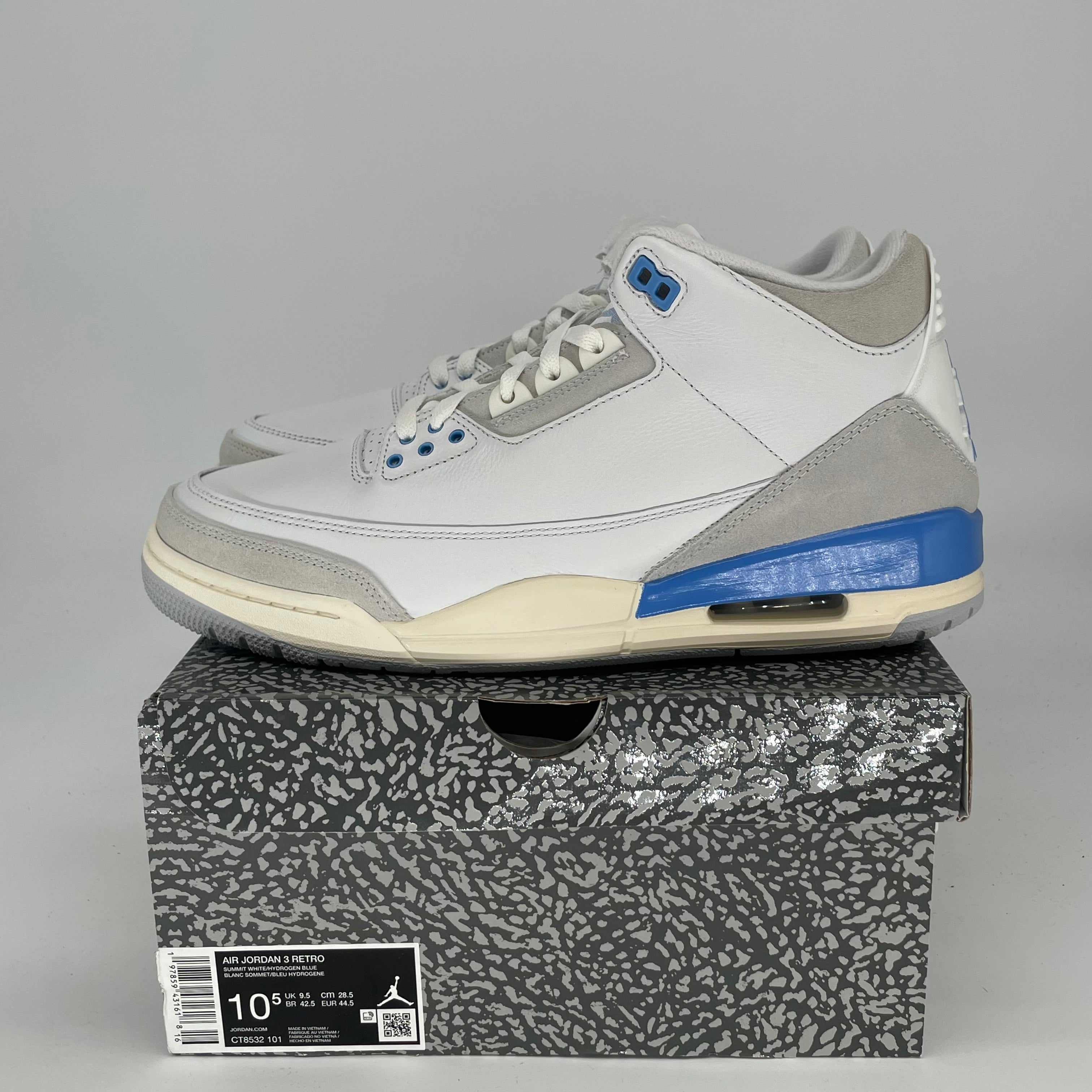 AIR JORDAN 3 LUCKY SHORTS CT8532-101 SIZE 10.5/12W
