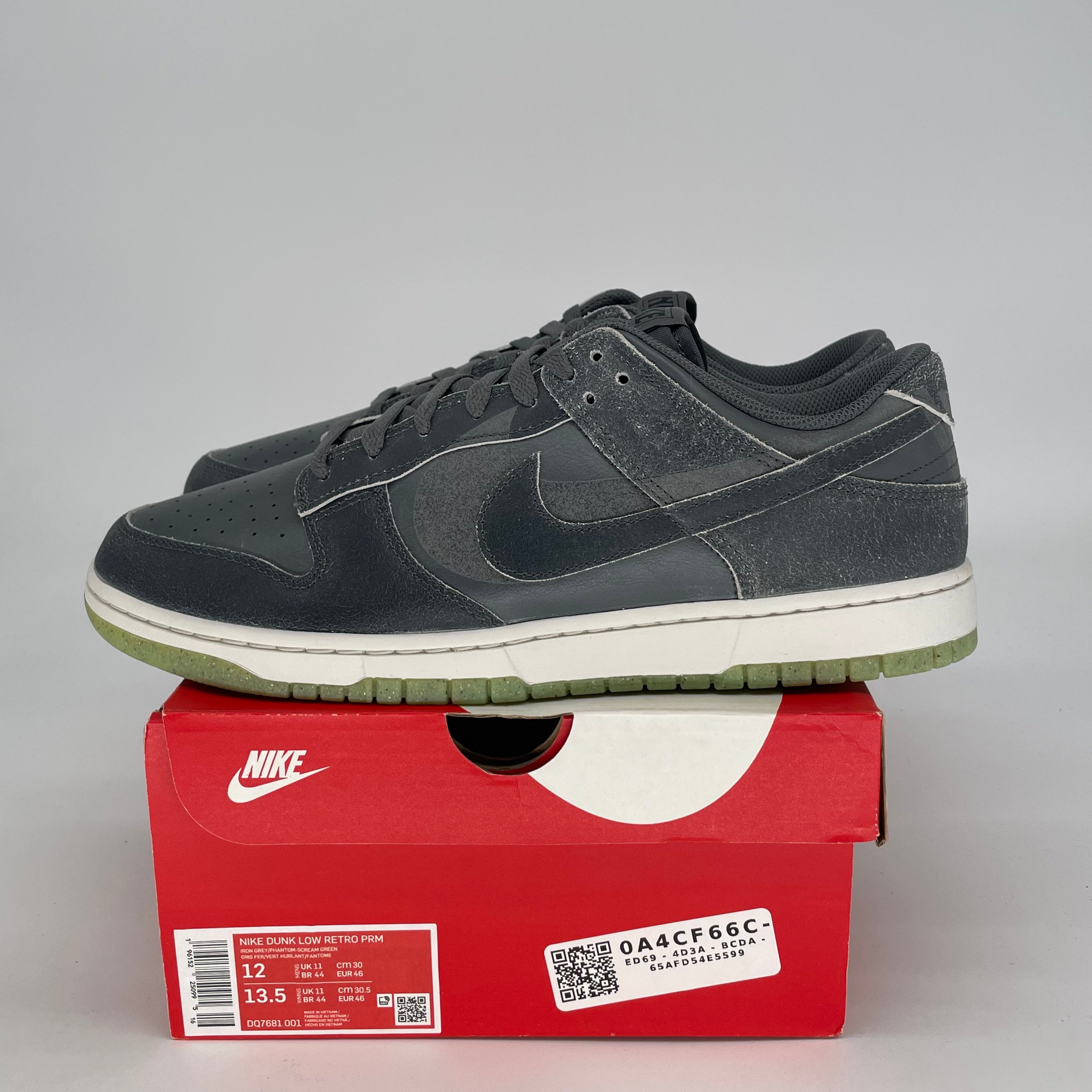 NIKE DUNK LOW HALLOWEEN DQ7681-001 SIZE 12/13.5W