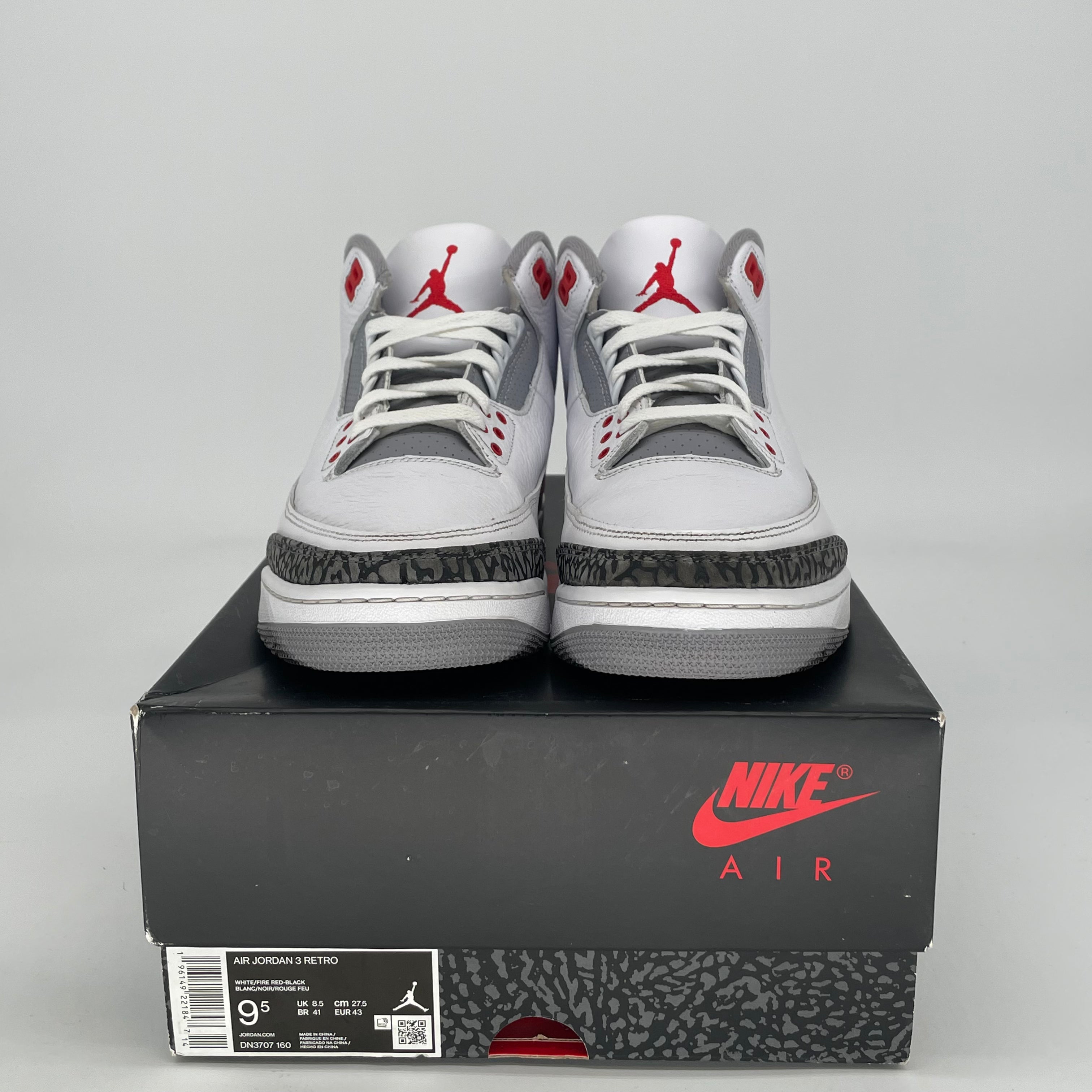 AIR JORDAN 3 FIRE RED DN3707-160 SIZE 9.5/11W