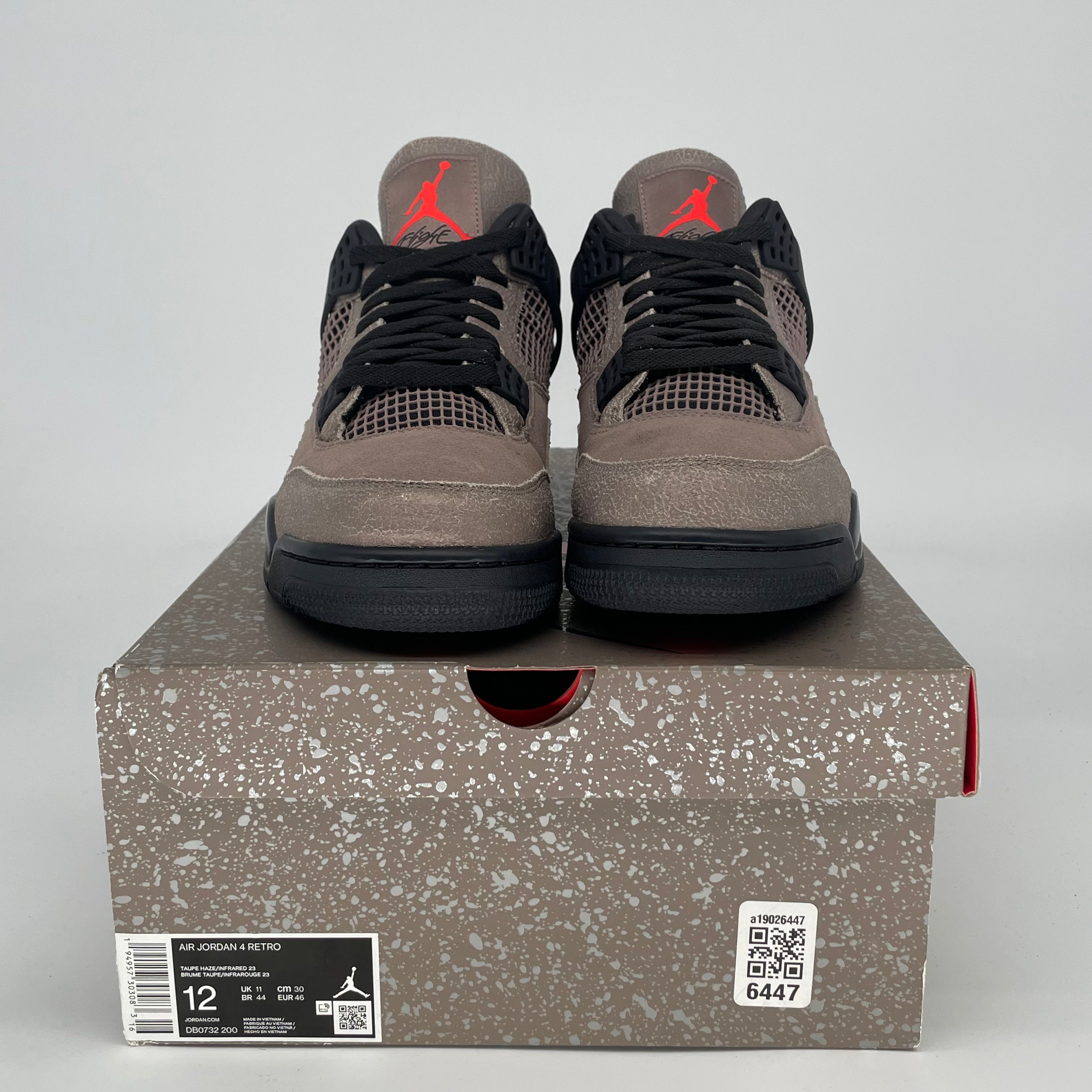AIR JORDAN 4 TAUPE HAZE DB0732-200 SIZE 12/13.5W