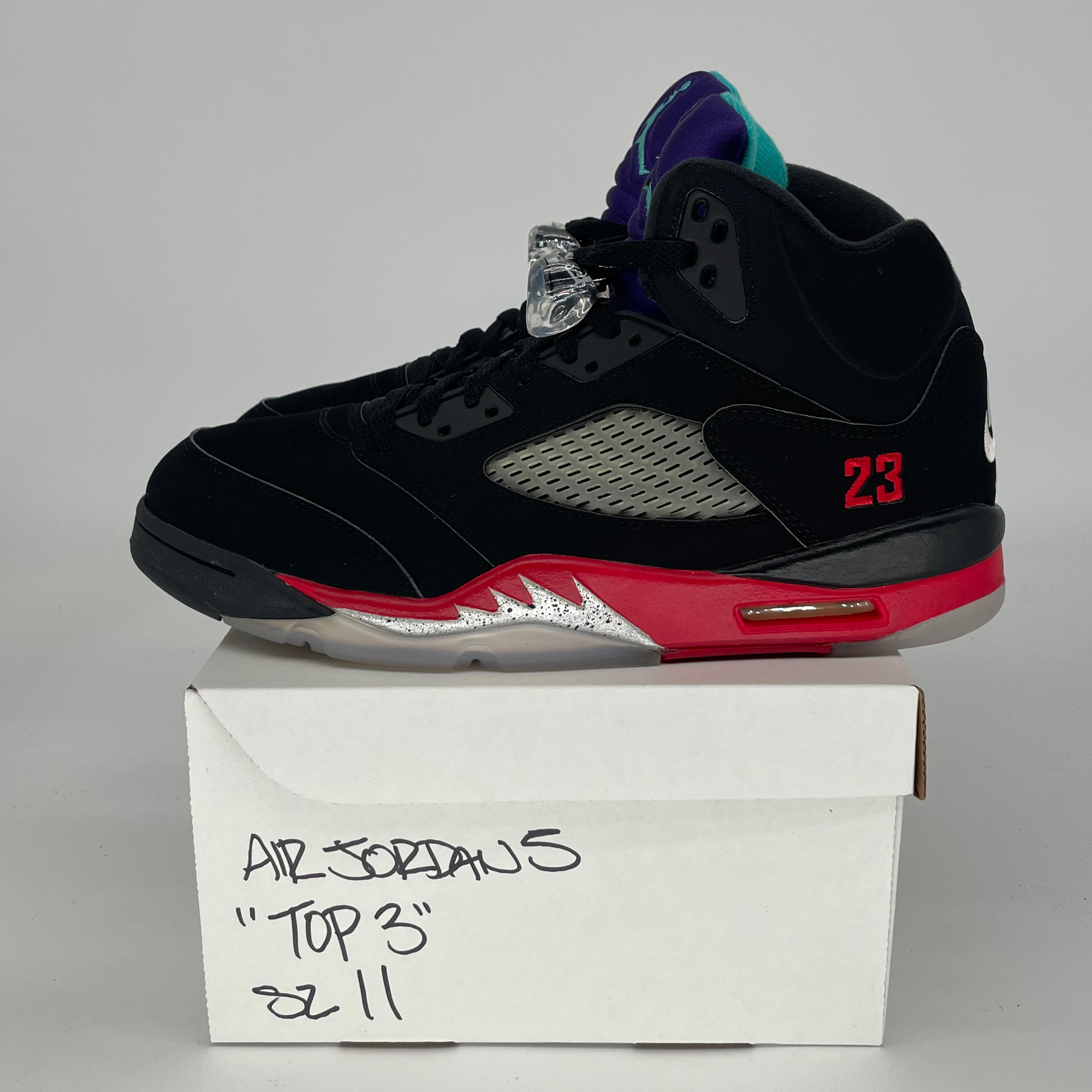 AIR JORDAN 5 TOP 3 CZ1786-001 SIZE 11/12.5W